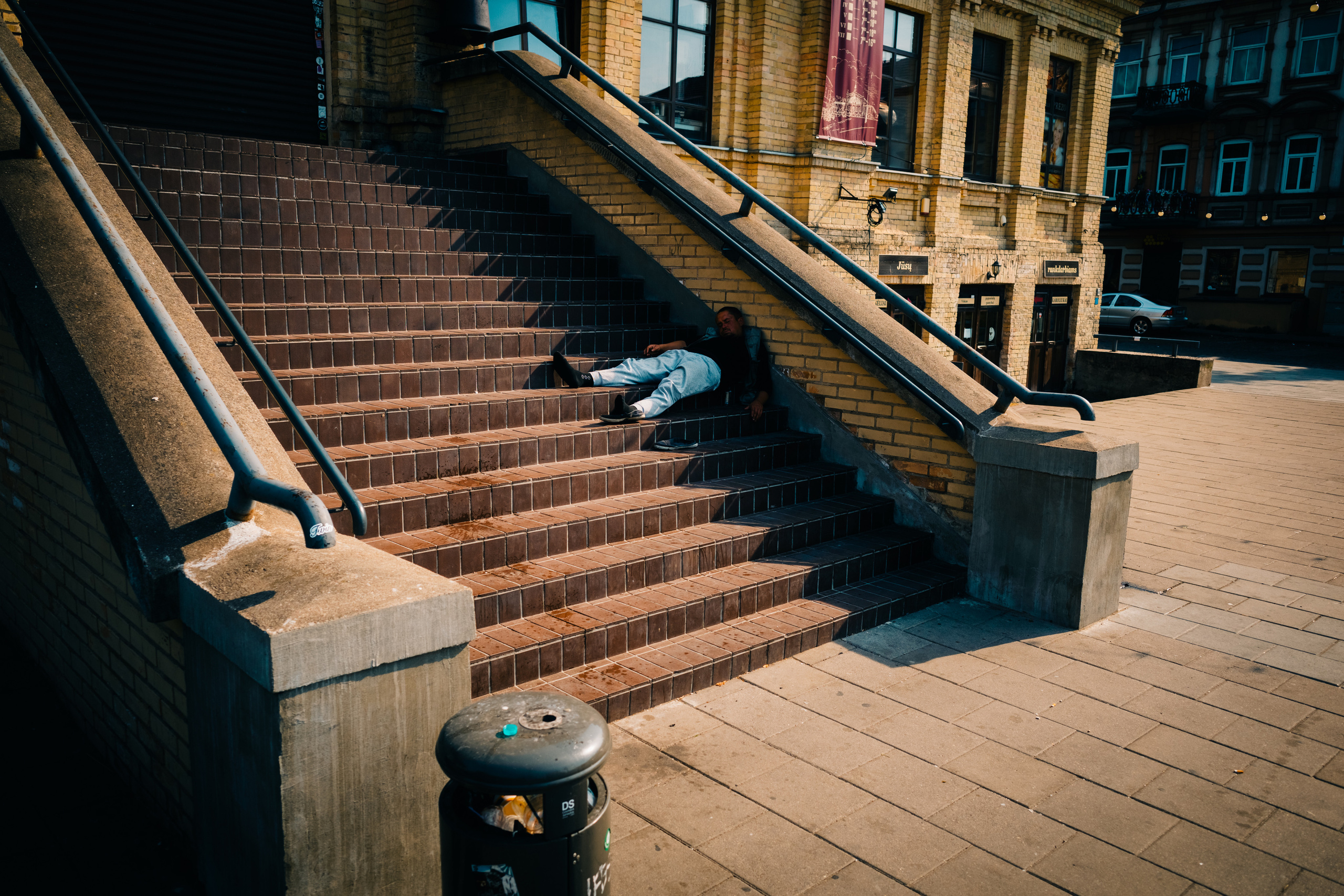 Живые Улицы: Стрит Фотографии Со Всего Мира. Максим Харитончик — фотограф