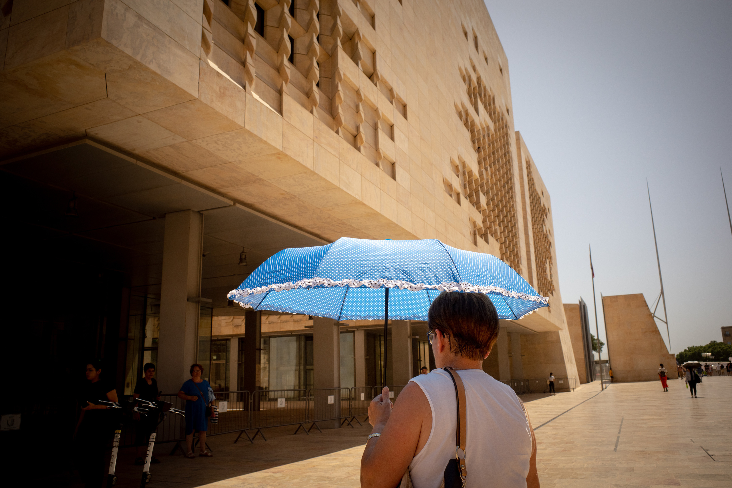 Живые Улицы: Стрит Фотографии Со Всего Мира. Максим Харитончик — фотограф