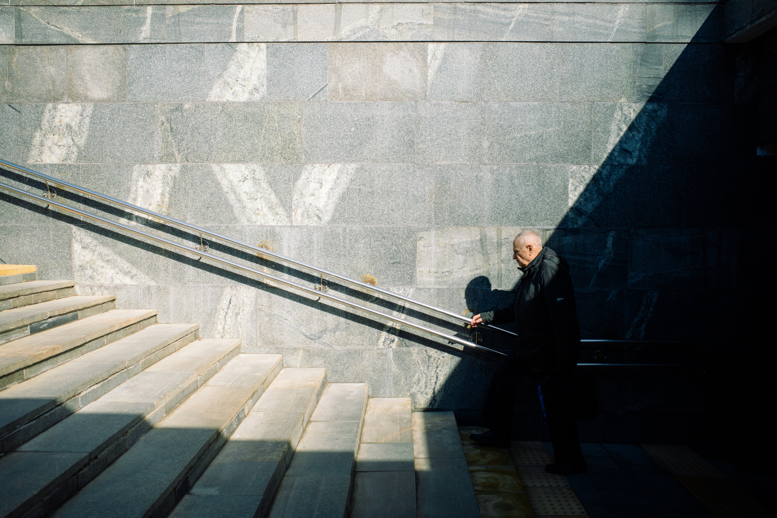 Живые Улицы: Стрит Фотографии Со Всего Мира. Максим Харитончик — фотограф