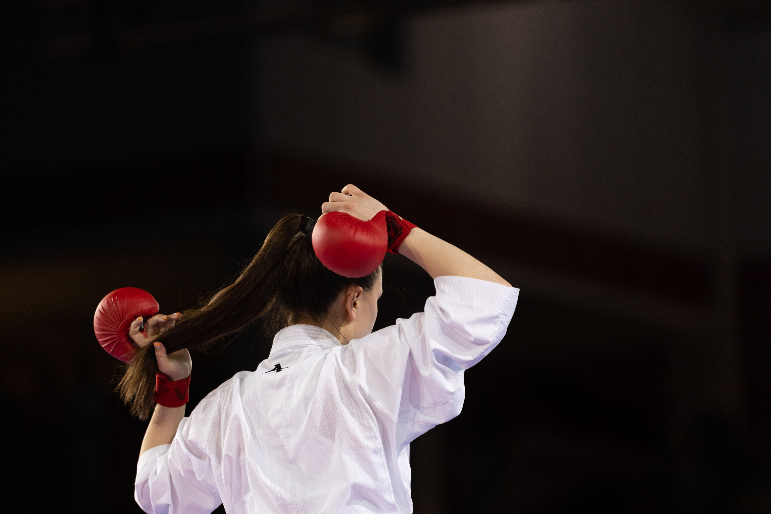 Эмоции и мастерство: фотографии с Кубка по карате. Максим Харитончик — фотограф