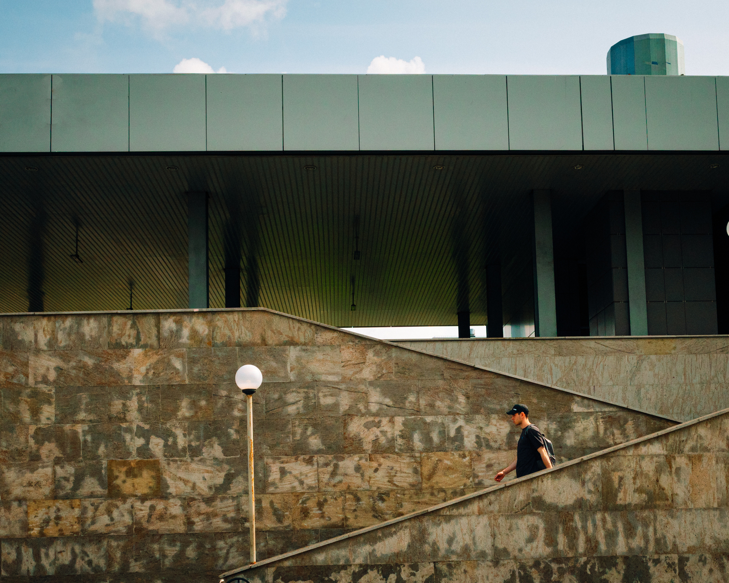 Живые Улицы: Стрит Фотографии Со Всего Мира. Максим Харитончик — фотограф