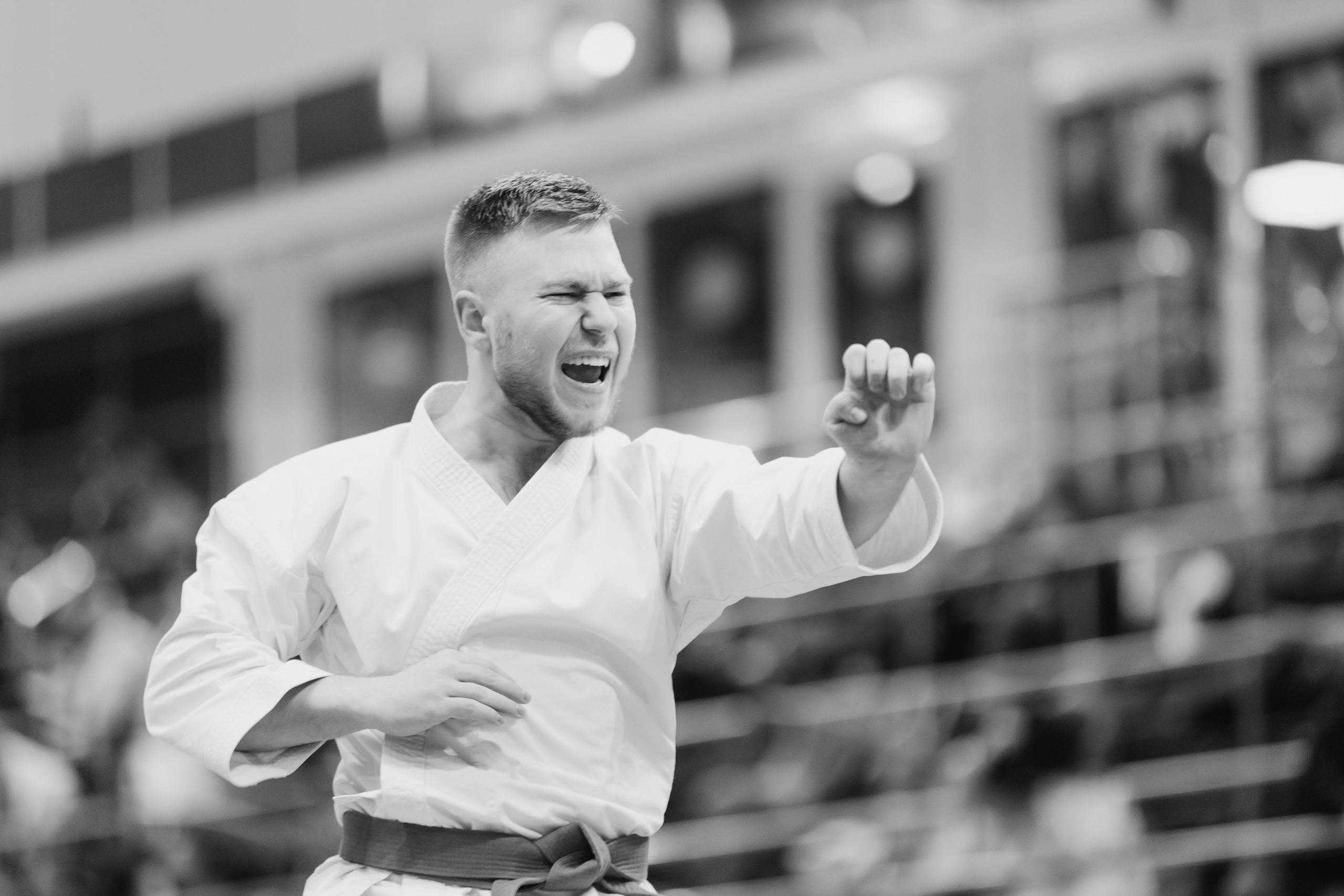 Эмоции и мастерство: фотографии с Кубка по карате. Максим Харитончик — фотограф