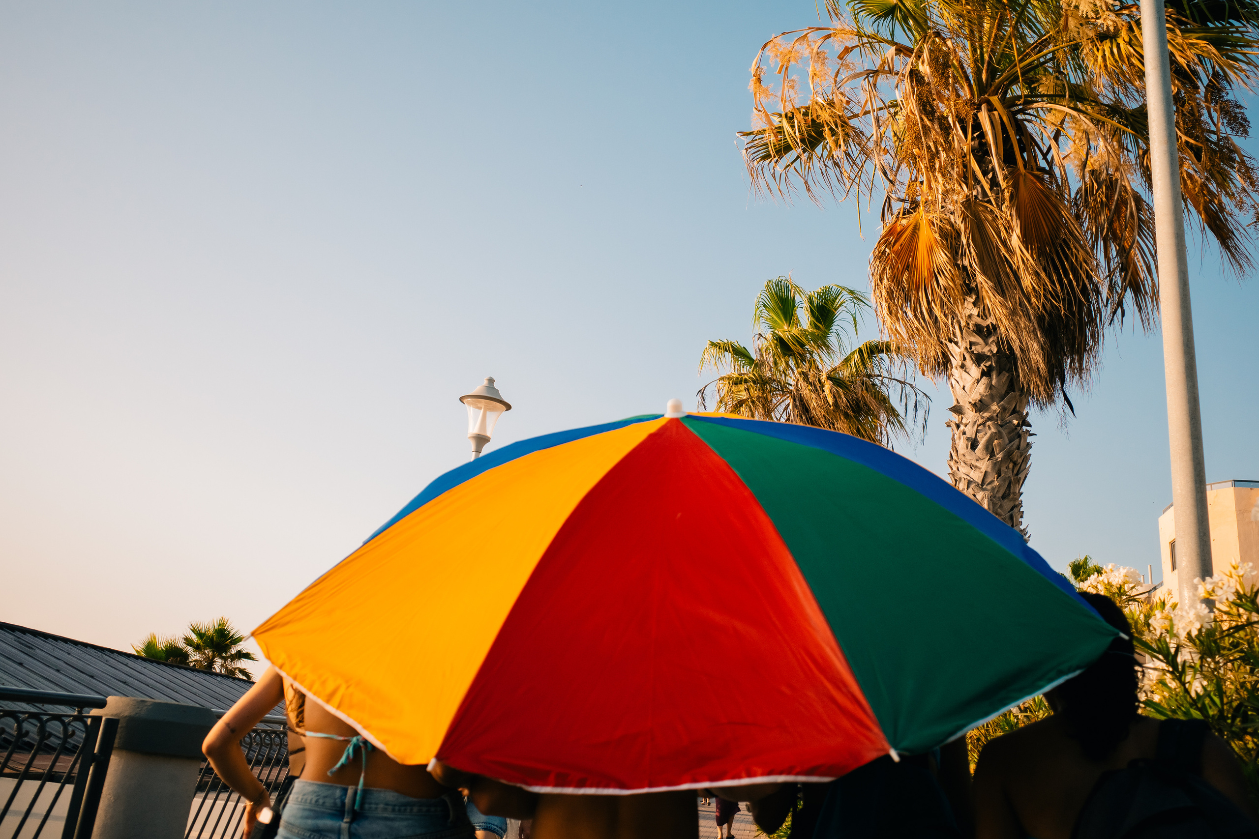 Живые Улицы: Стрит Фотографии Со Всего Мира. Максим Харитончик — фотограф