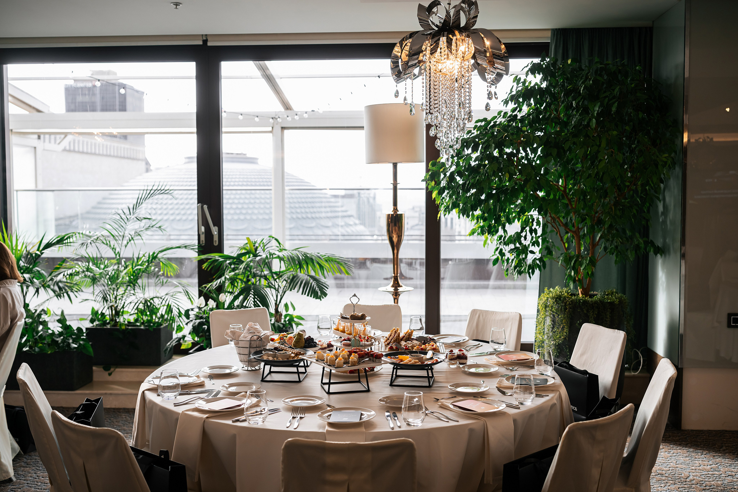 Бизнес-завтрак А7 в ресторане 10Ten