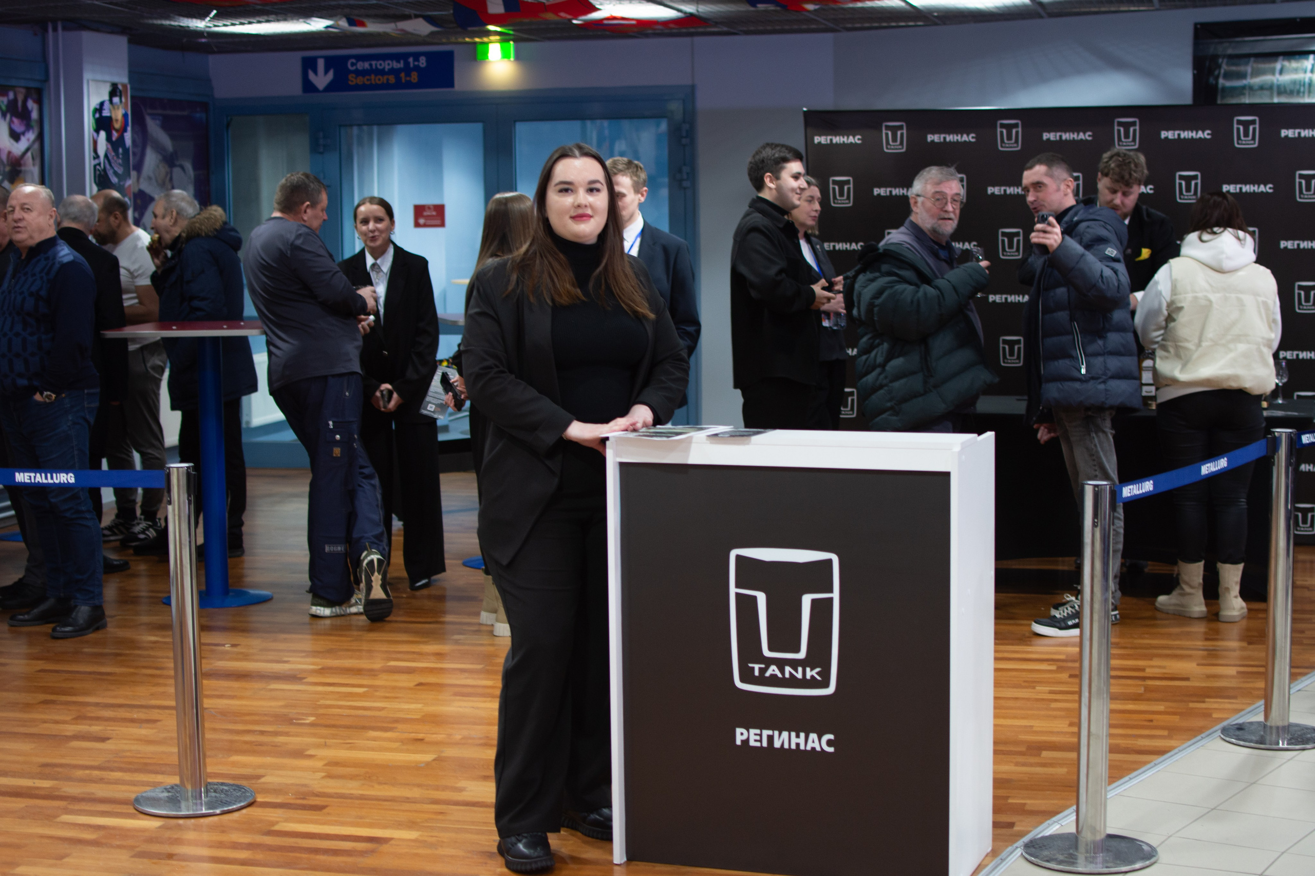 Призетация ТАНК в арене Металлург. Evgeniy Roslov