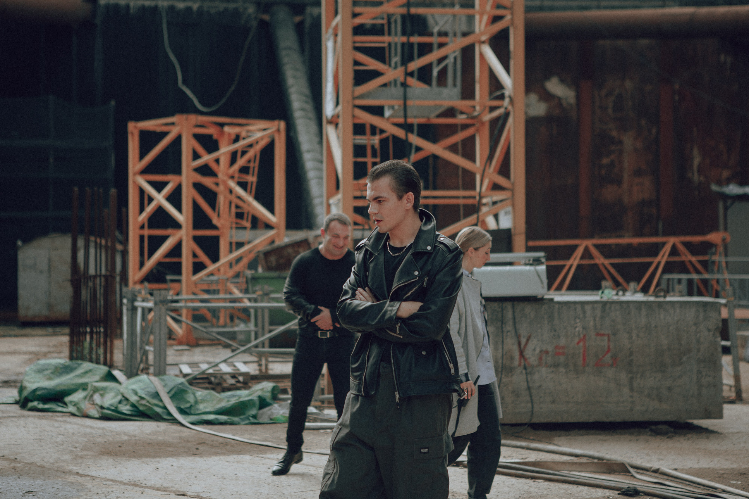 Саша против!