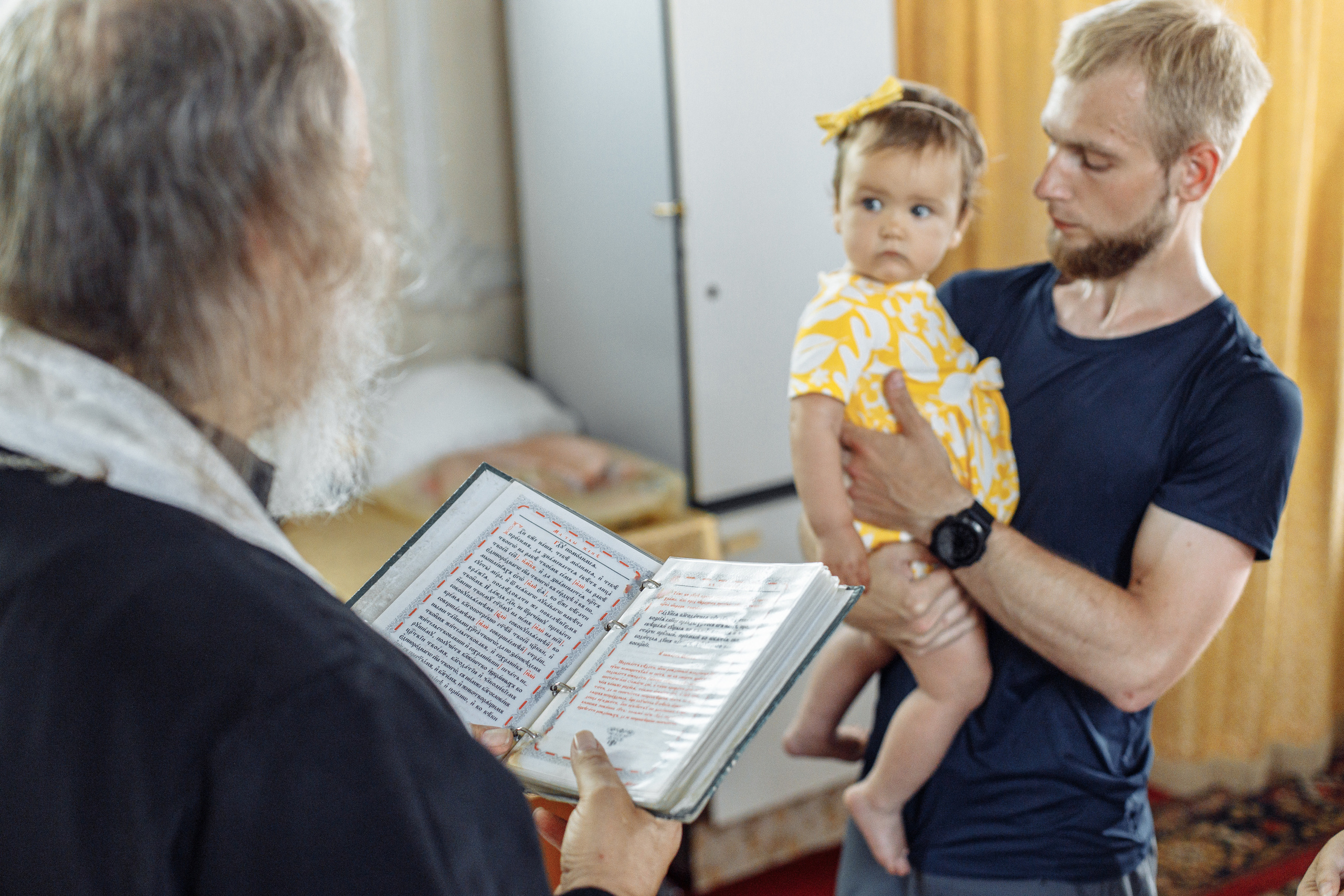 Крестины Арины. Свадебный и портретный фотограф в Королёве Сергей Чихарев