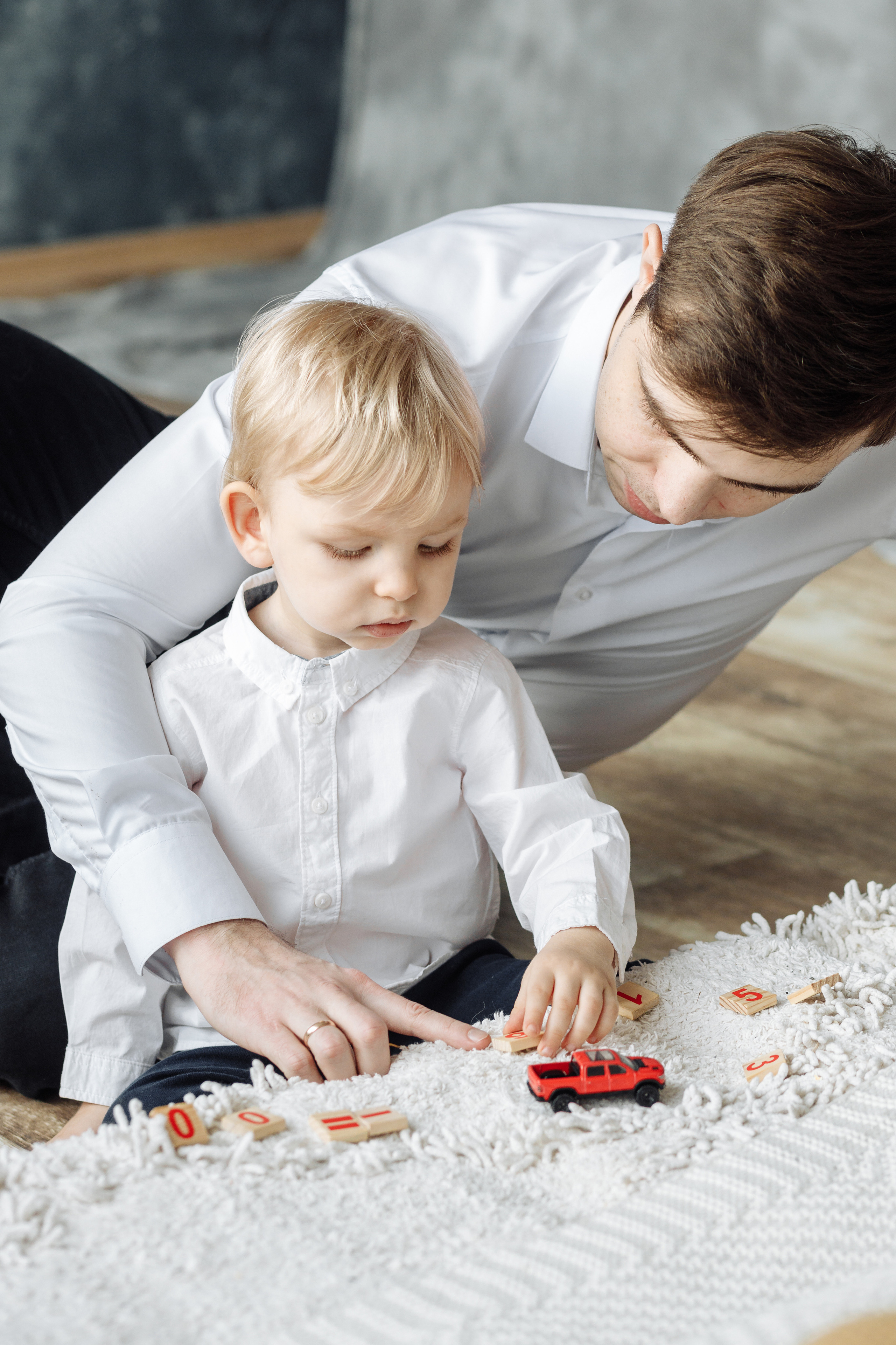 Трое в студии. Свадебный и портретный фотограф в Королёве Сергей Чихарев