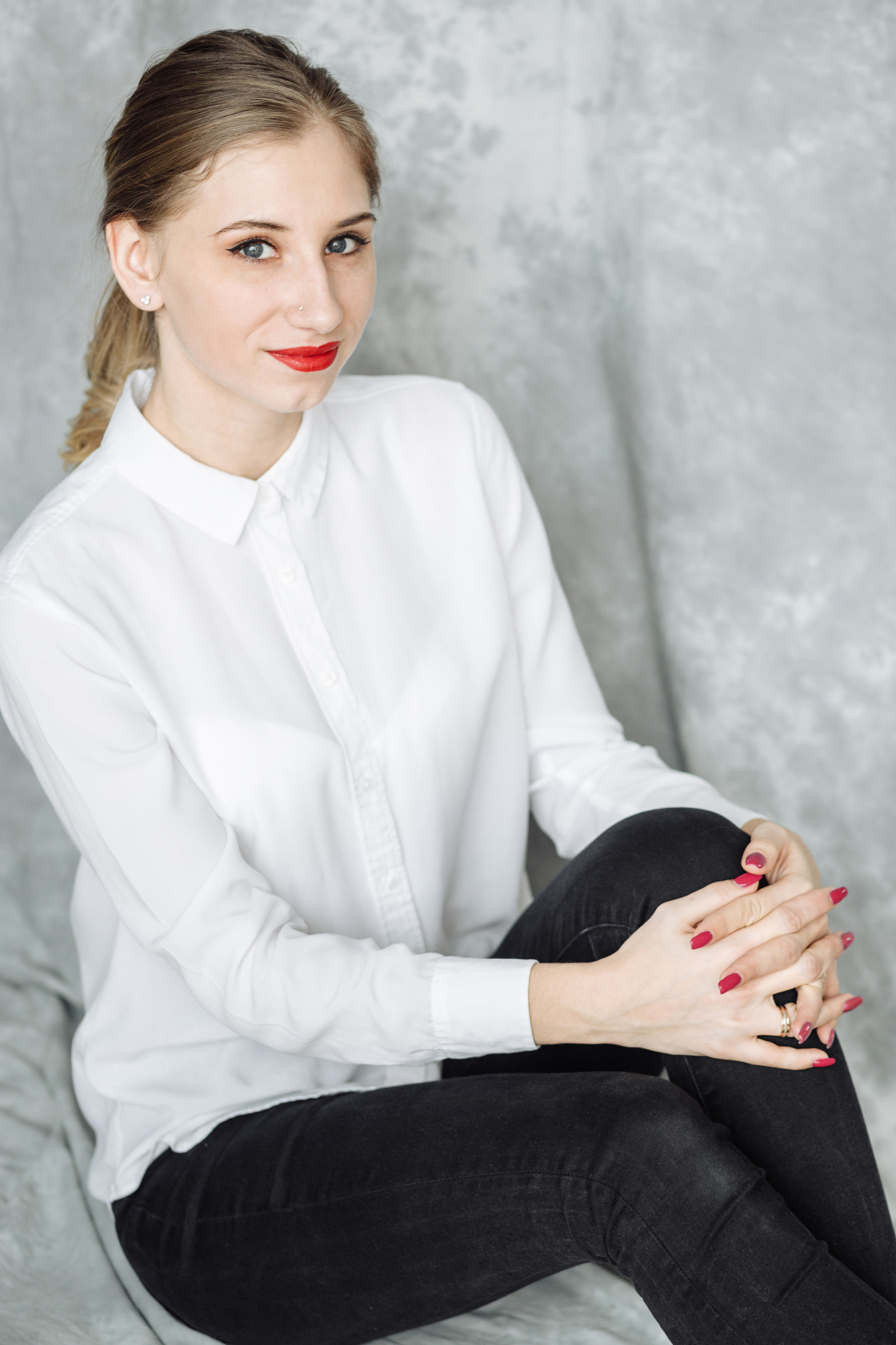 Трое в студии. Свадебный и портретный фотограф в Королёве Сергей Чихарев