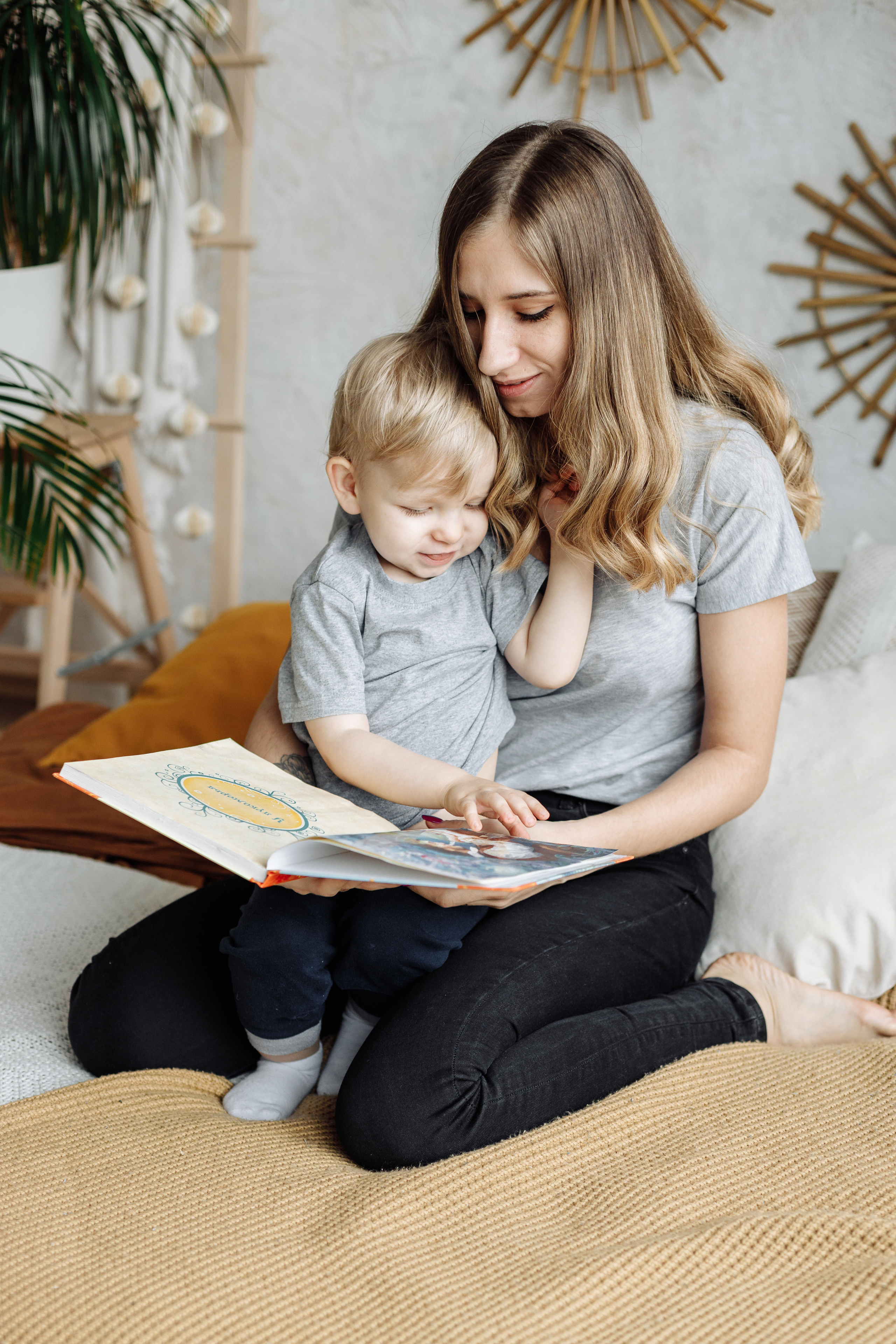 Трое в студии. Свадебный и портретный фотограф в Королёве Сергей Чихарев