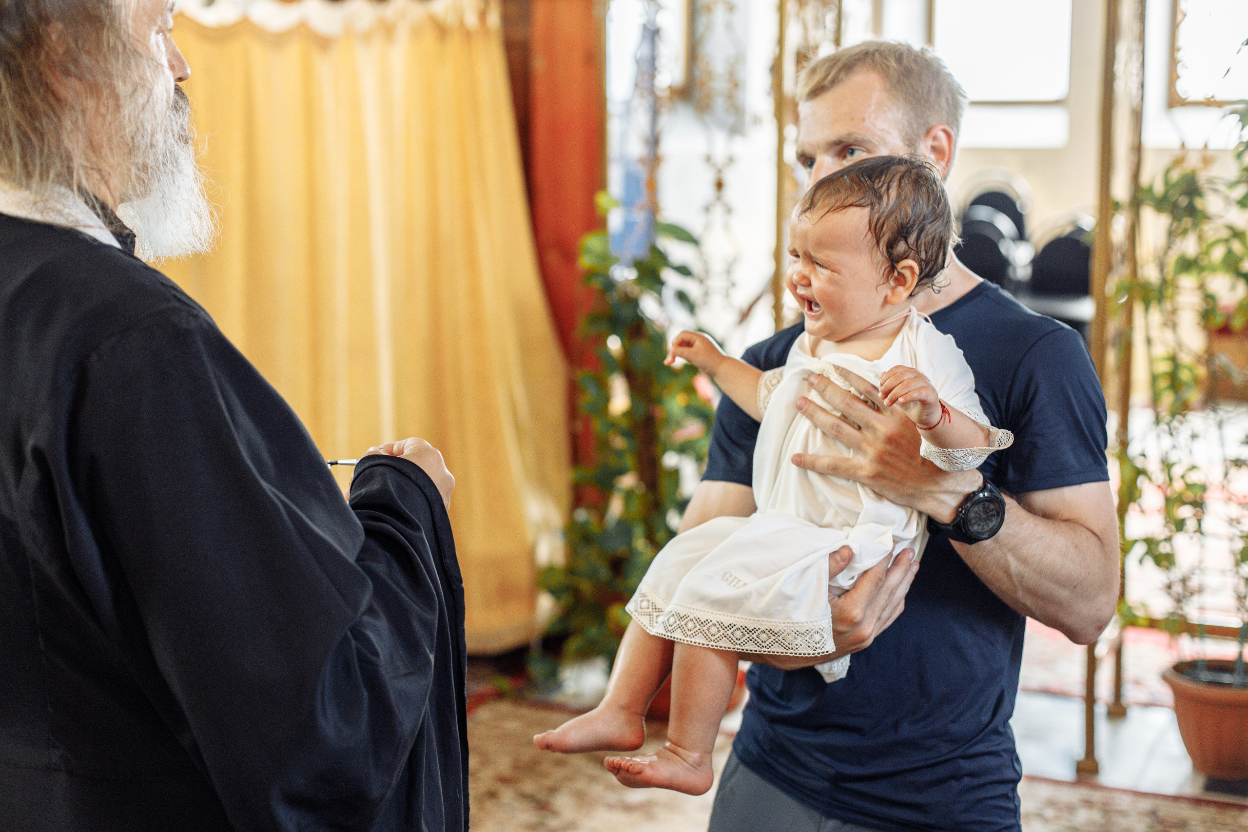 Крестины Арины. Свадебный и портретный фотограф в Королёве Сергей Чихарев