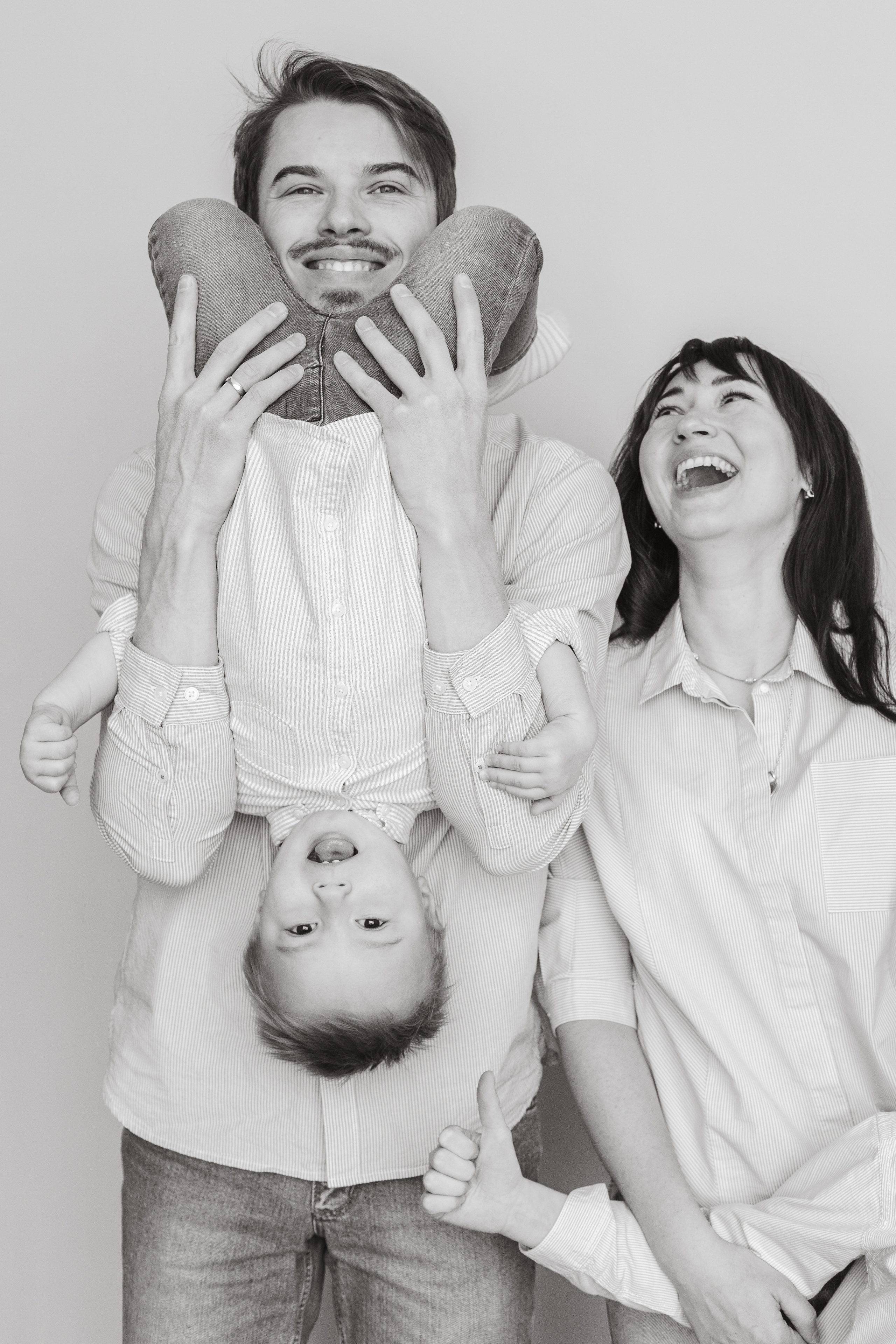 Счастливы вместе. Свадебный и портретный фотограф в Королёве Сергей Чихарев