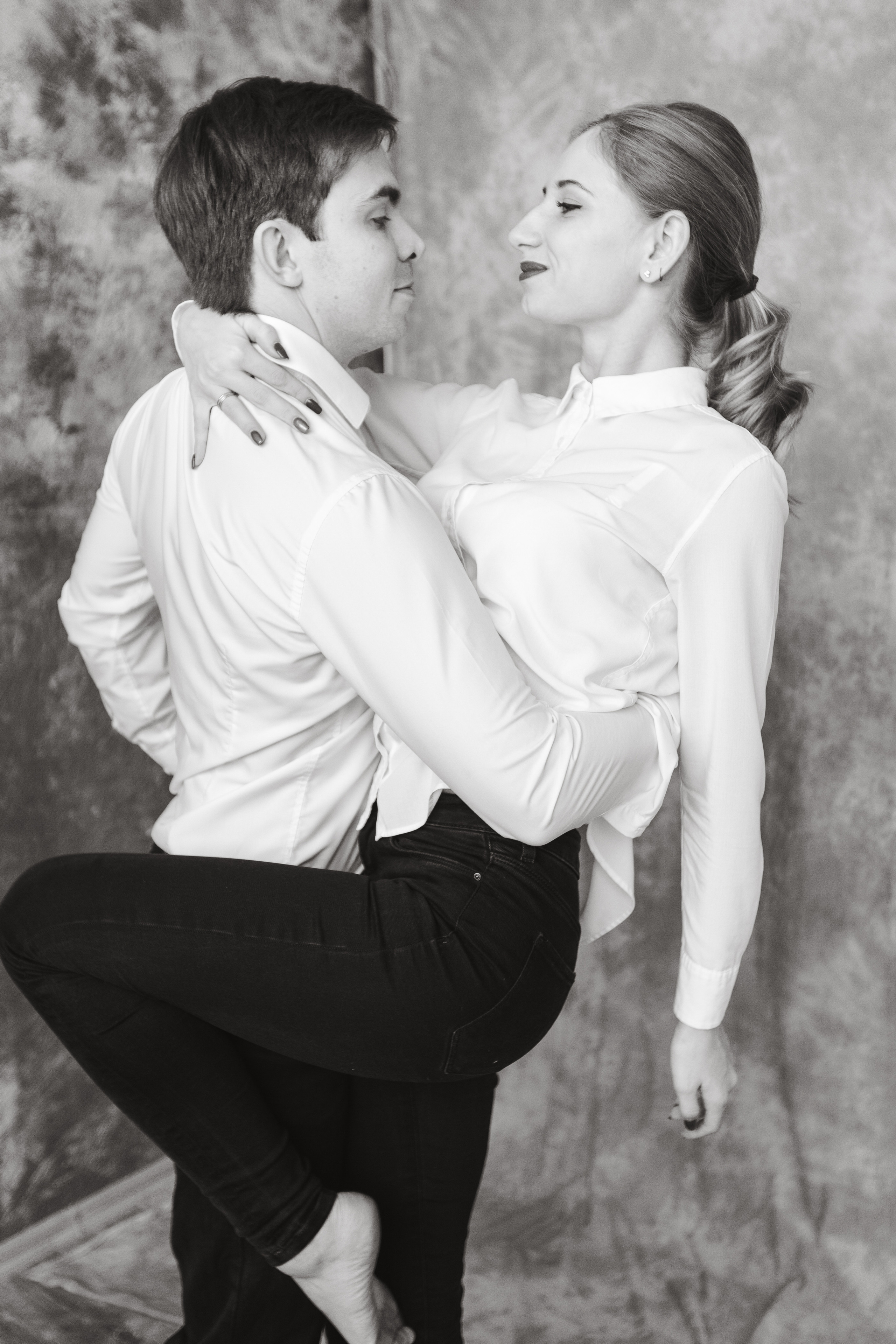 Трое в студии. Свадебный и портретный фотограф в Королёве Сергей Чихарев