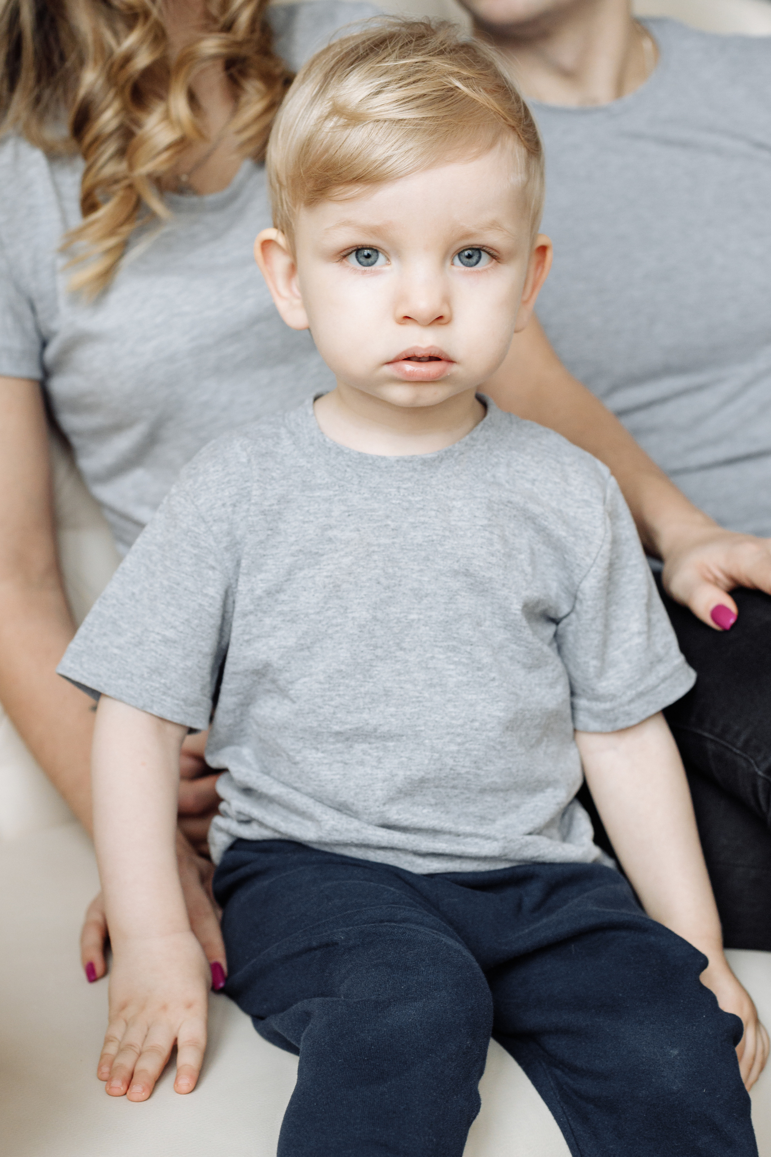 Трое в студии. Свадебный и портретный фотограф в Королёве Сергей Чихарев