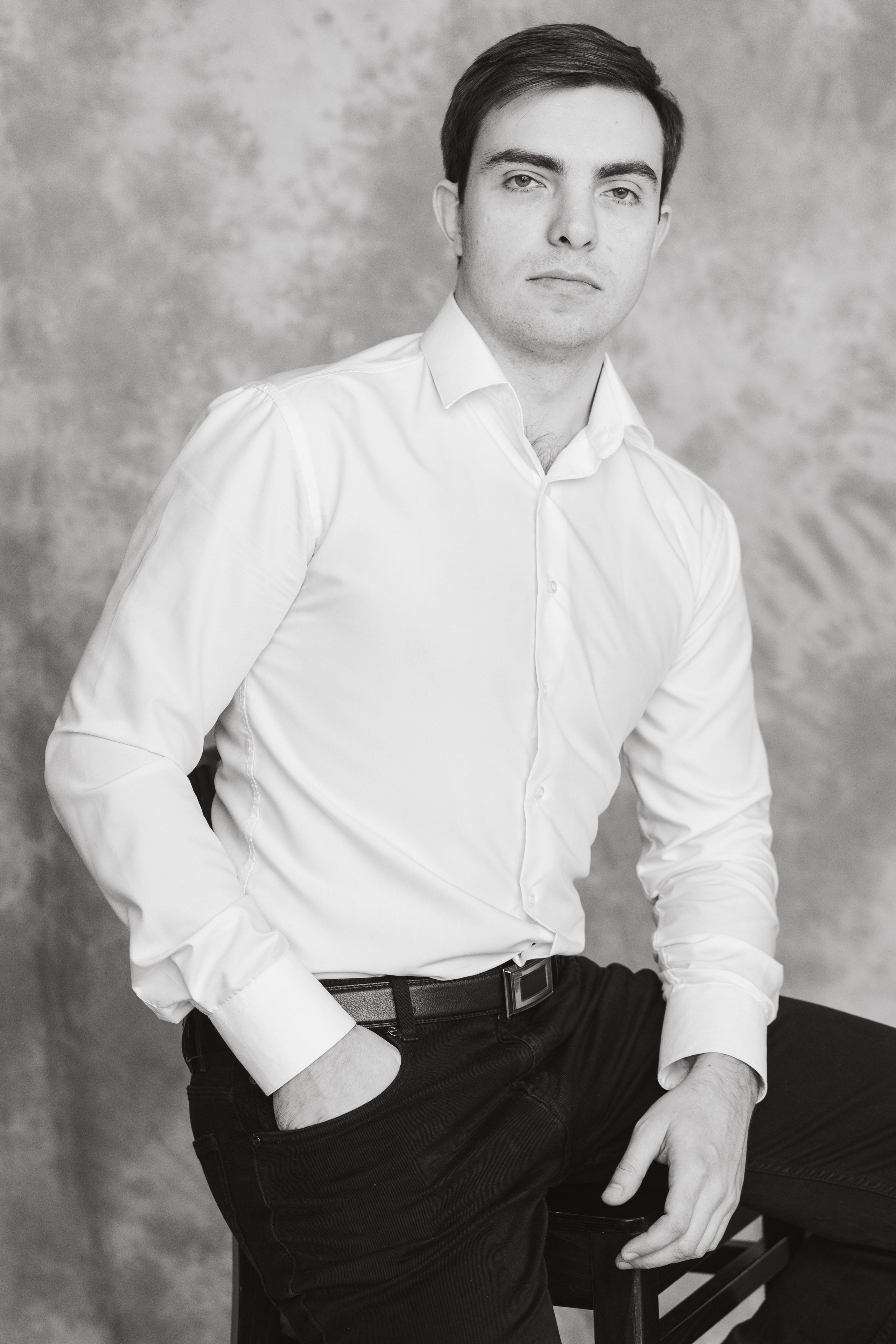 Трое в студии. Свадебный и портретный фотограф в Королёве Сергей Чихарев