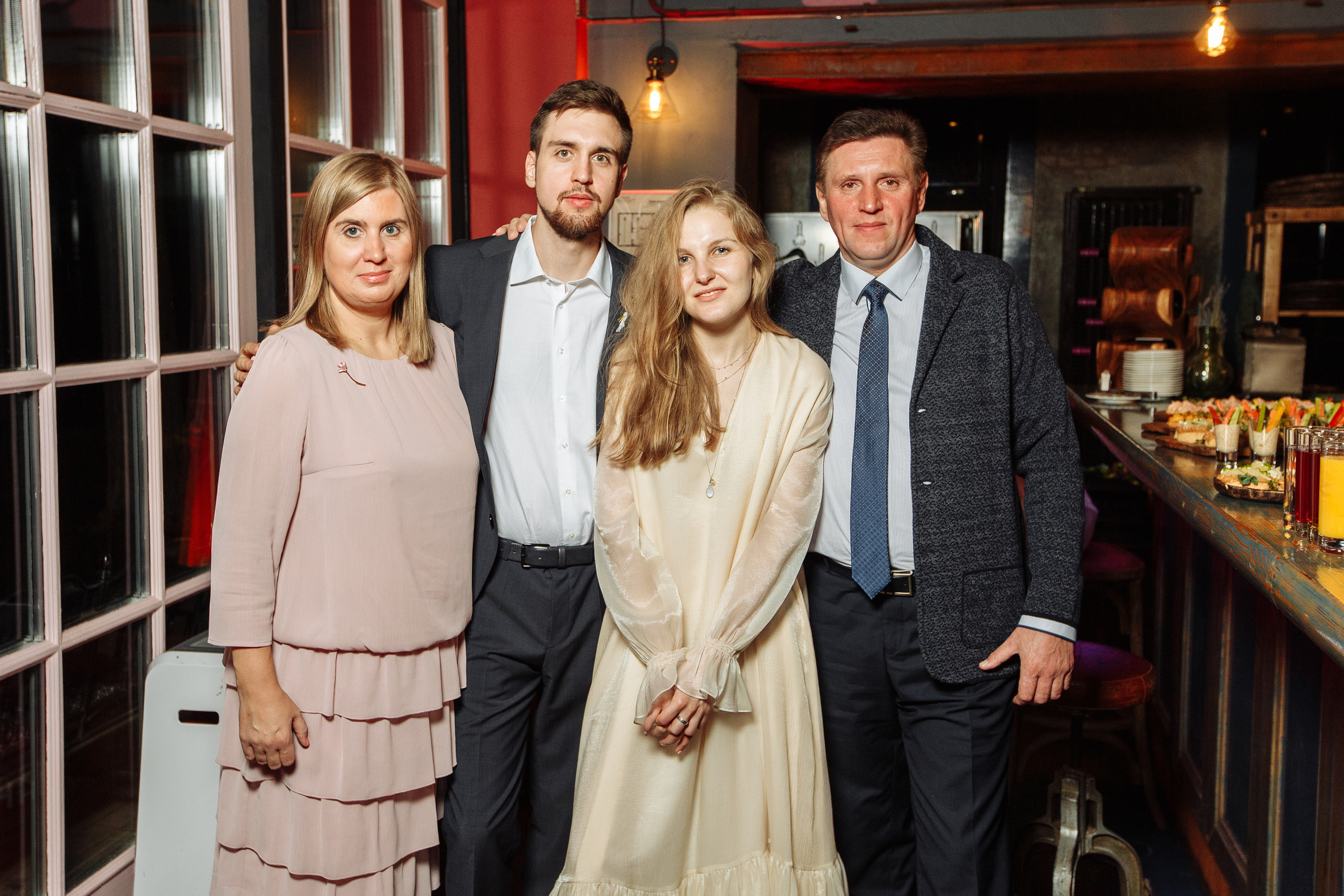 Полина и Витя. Свадебный и портретный фотограф в Королёве Сергей Чихарев