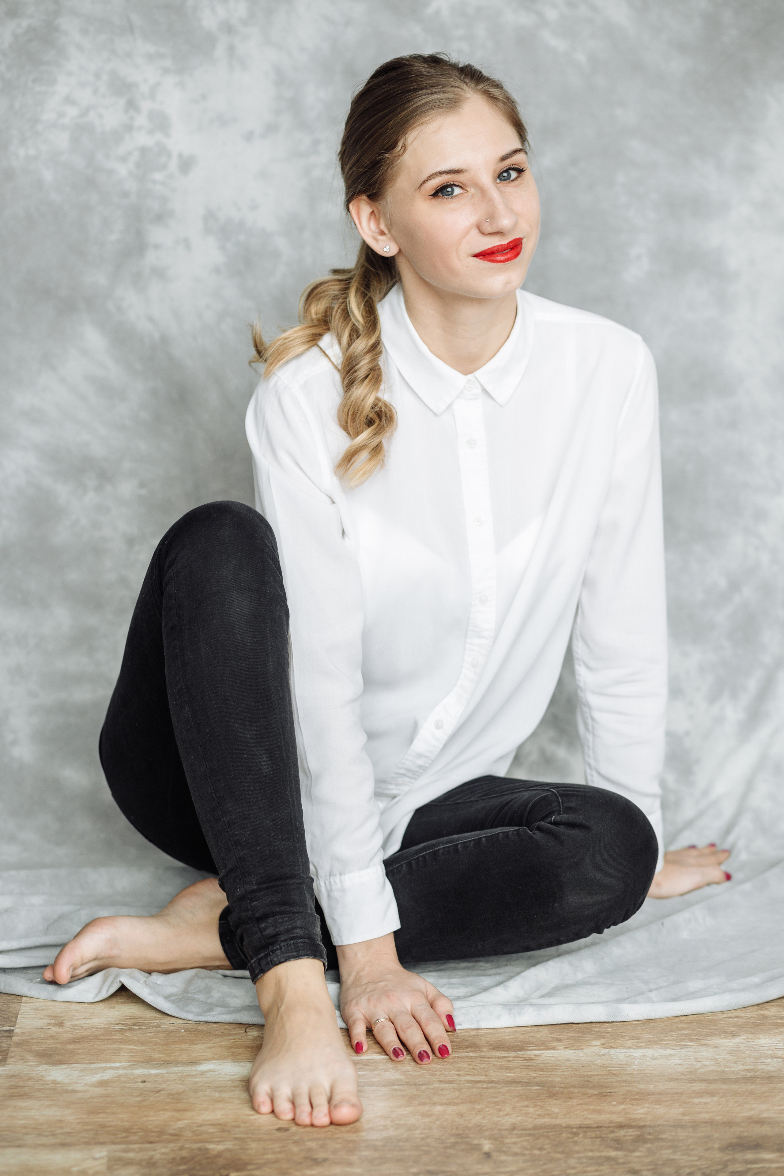 Трое в студии. Свадебный и портретный фотограф в Королёве Сергей Чихарев