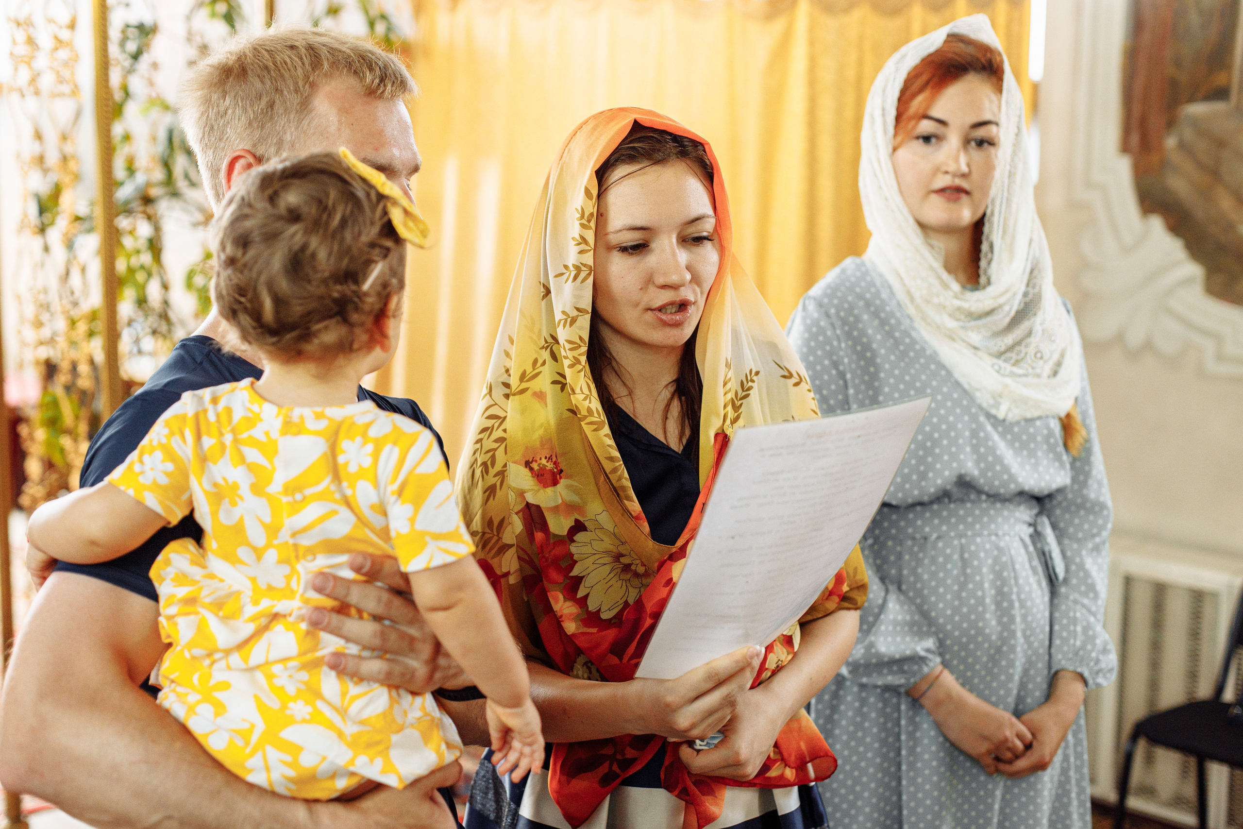 Крестины Арины. Свадебный и портретный фотограф в Королёве Сергей Чихарев