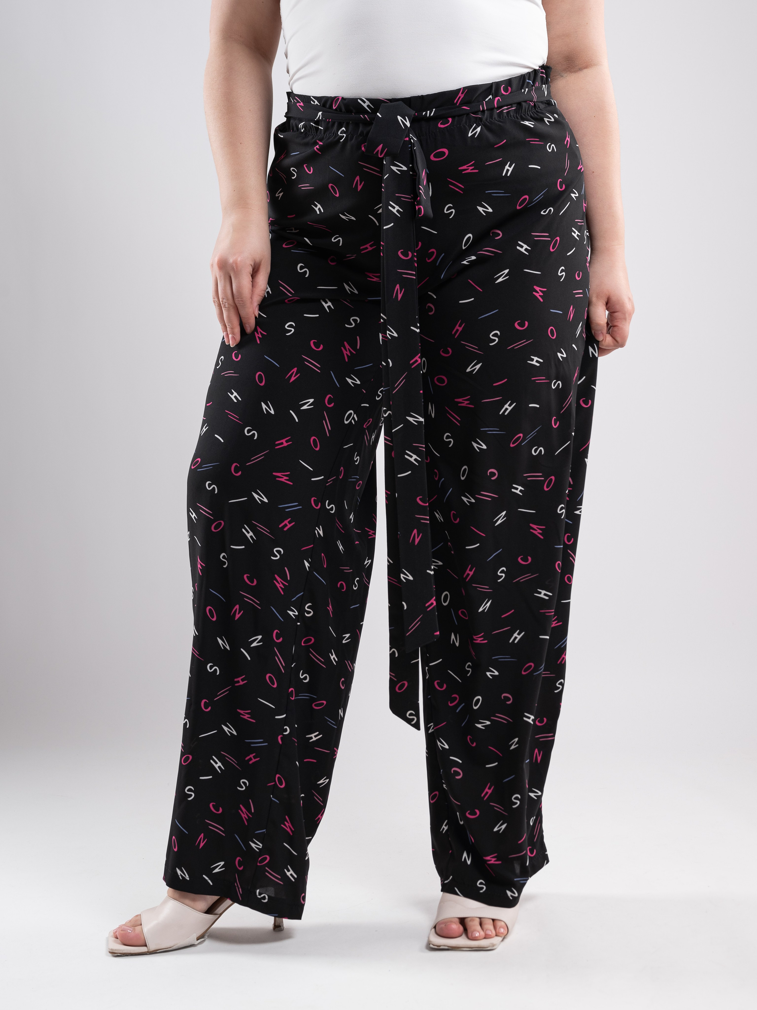 Брюки трансформеры. Предметный фотограф, фото для маркетплейсов Пятигорск, КМВ