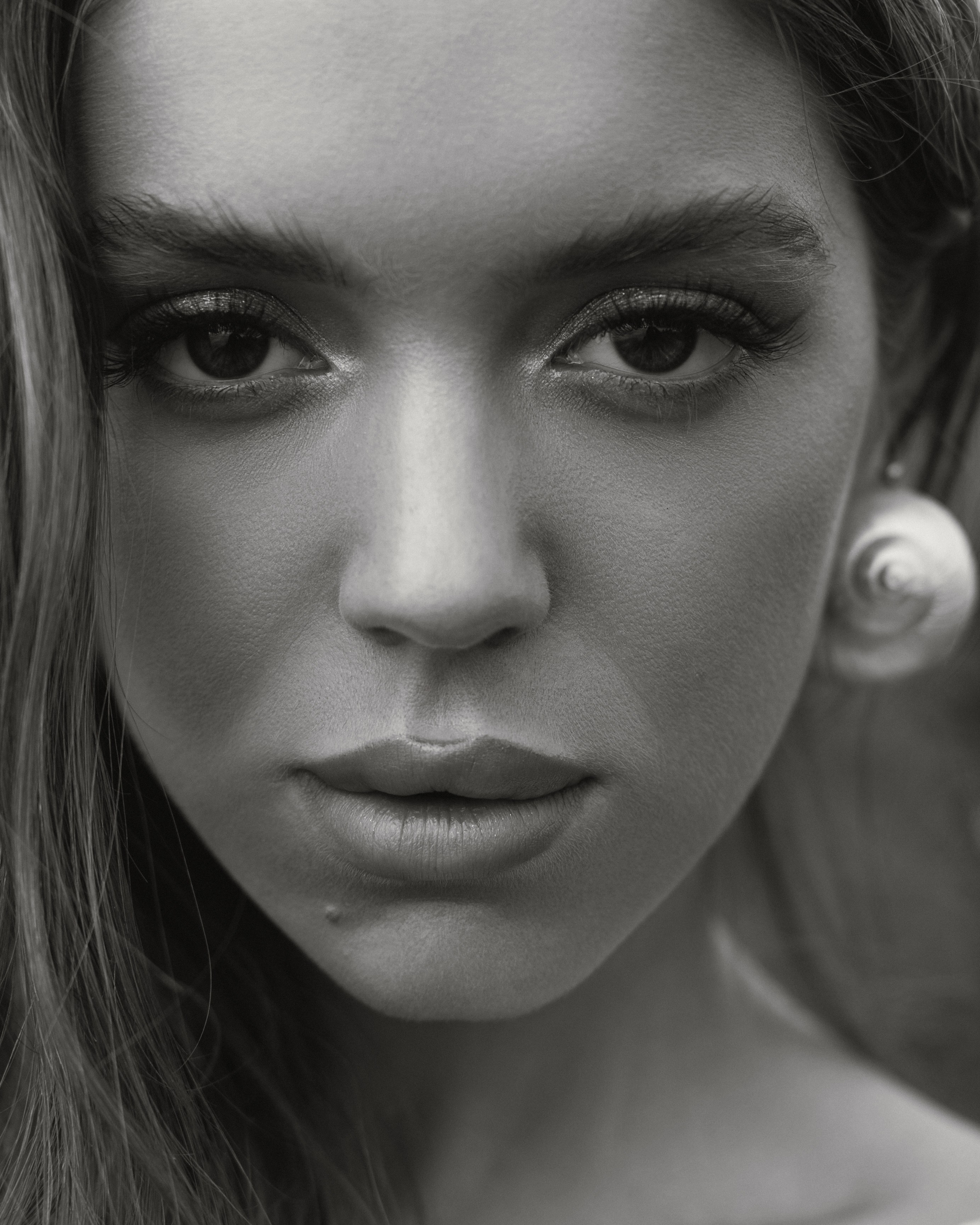 Женский портрет outdoor. Лиана Аскерова ваш фотограф в Санкт-Петербурге