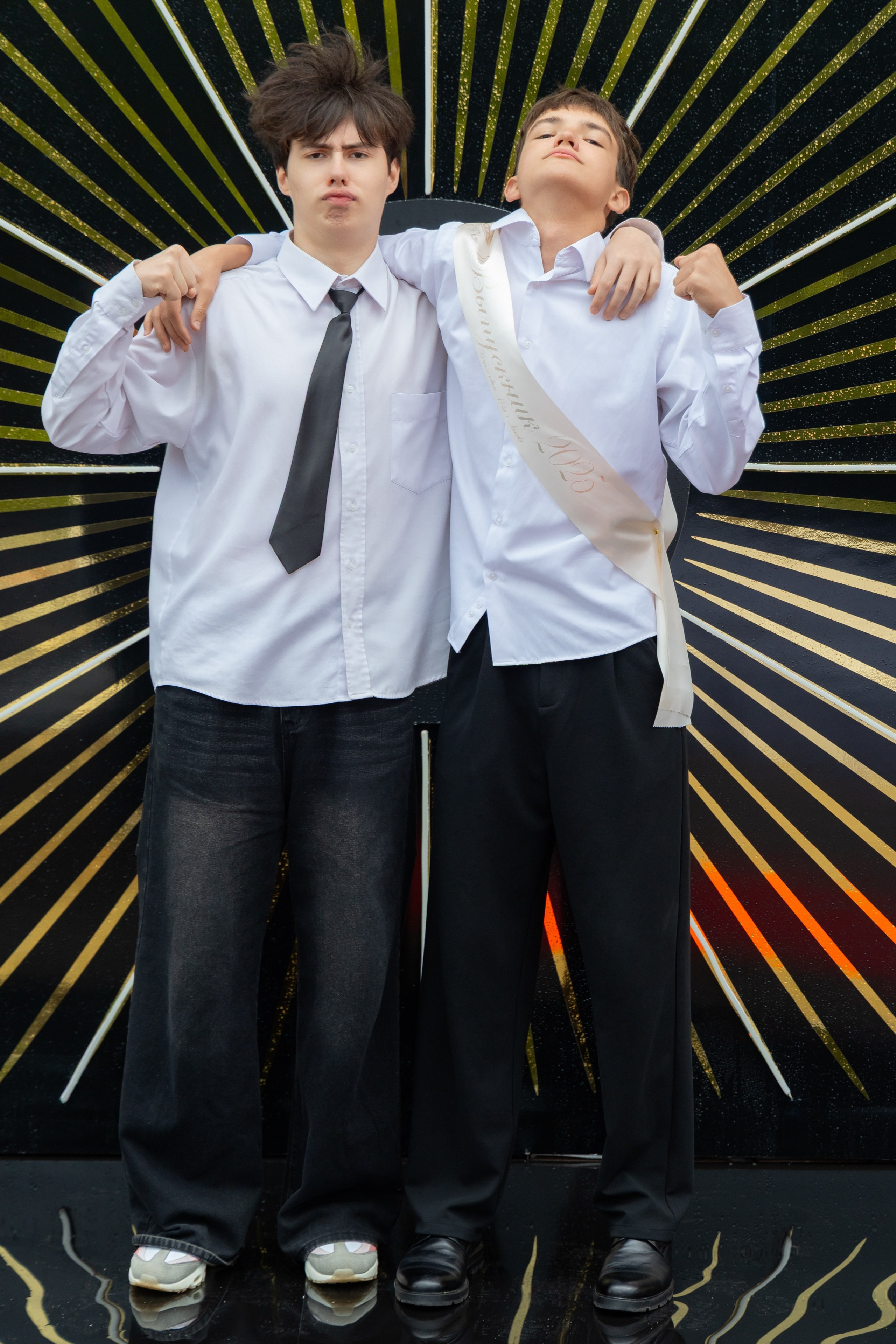 Школьный выпускной 2025 год в Минске, Беларуси. Свадебный фотограф в Минске/Беларуси Сергей Спиридонов