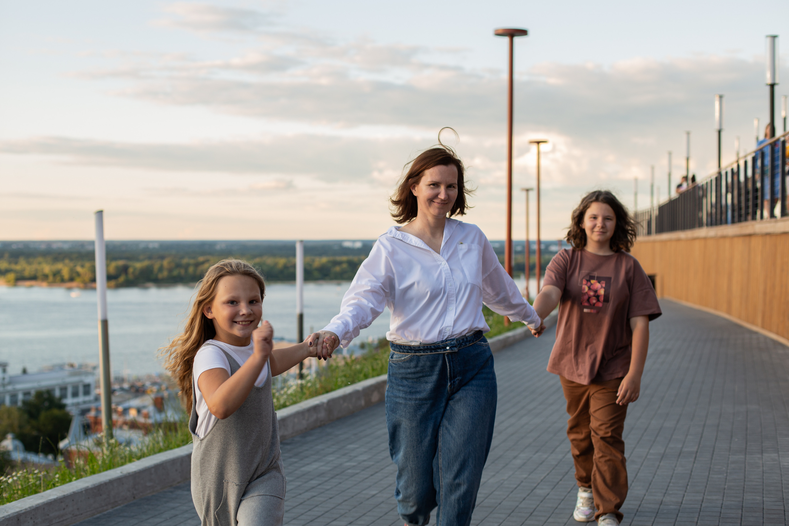 Main. Fotograf u Crnoj Gori-porodično fotografisanje sa djecom, lovestory, nekretnine