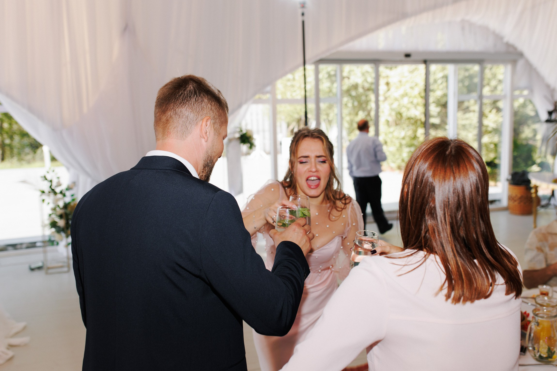 Свадебная фотосессия на финском заливе. Свадебный фотограф СПБ