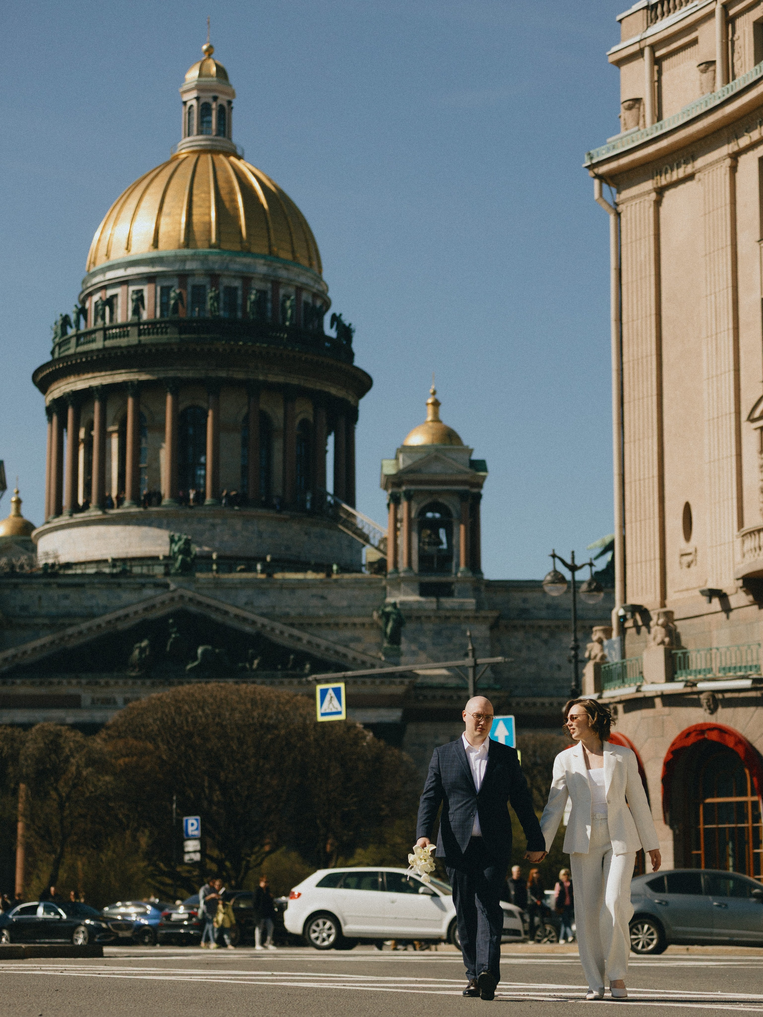 Свадебная фотосессия в Питере из Москвы. Свадебный фотограф СПБ