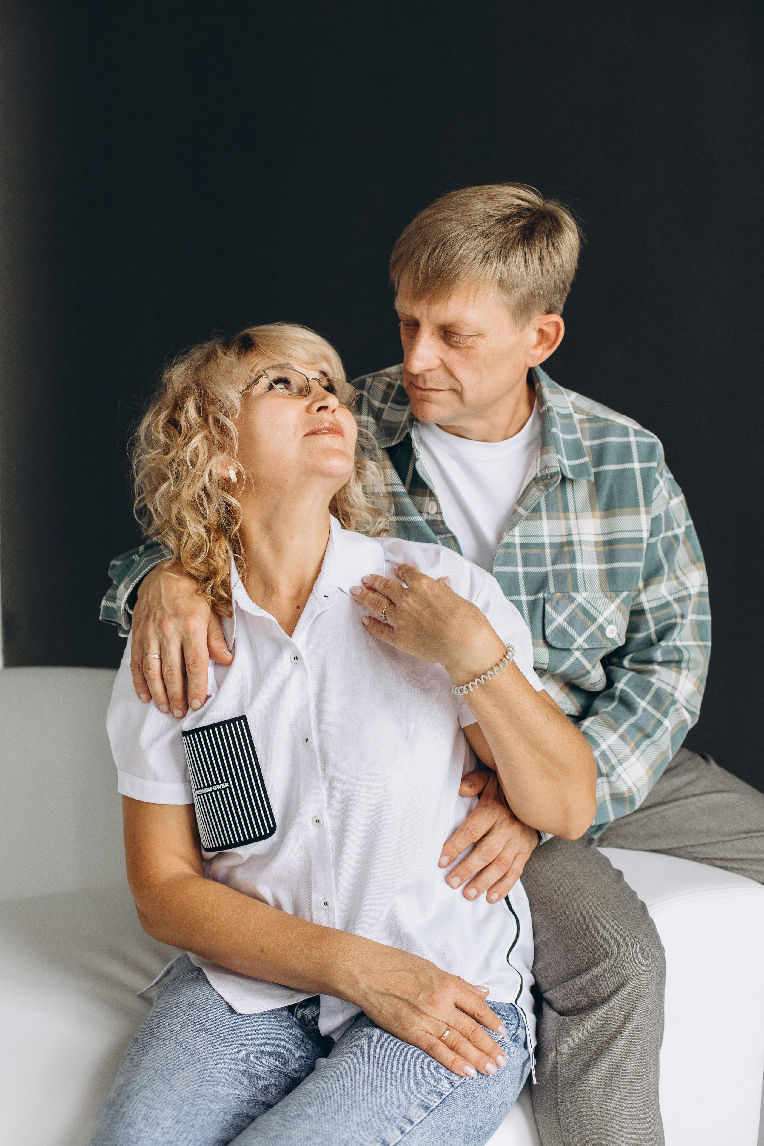 Семейная фотосессия в студии. Семейный фотограф в Самаре Елена Ефимова