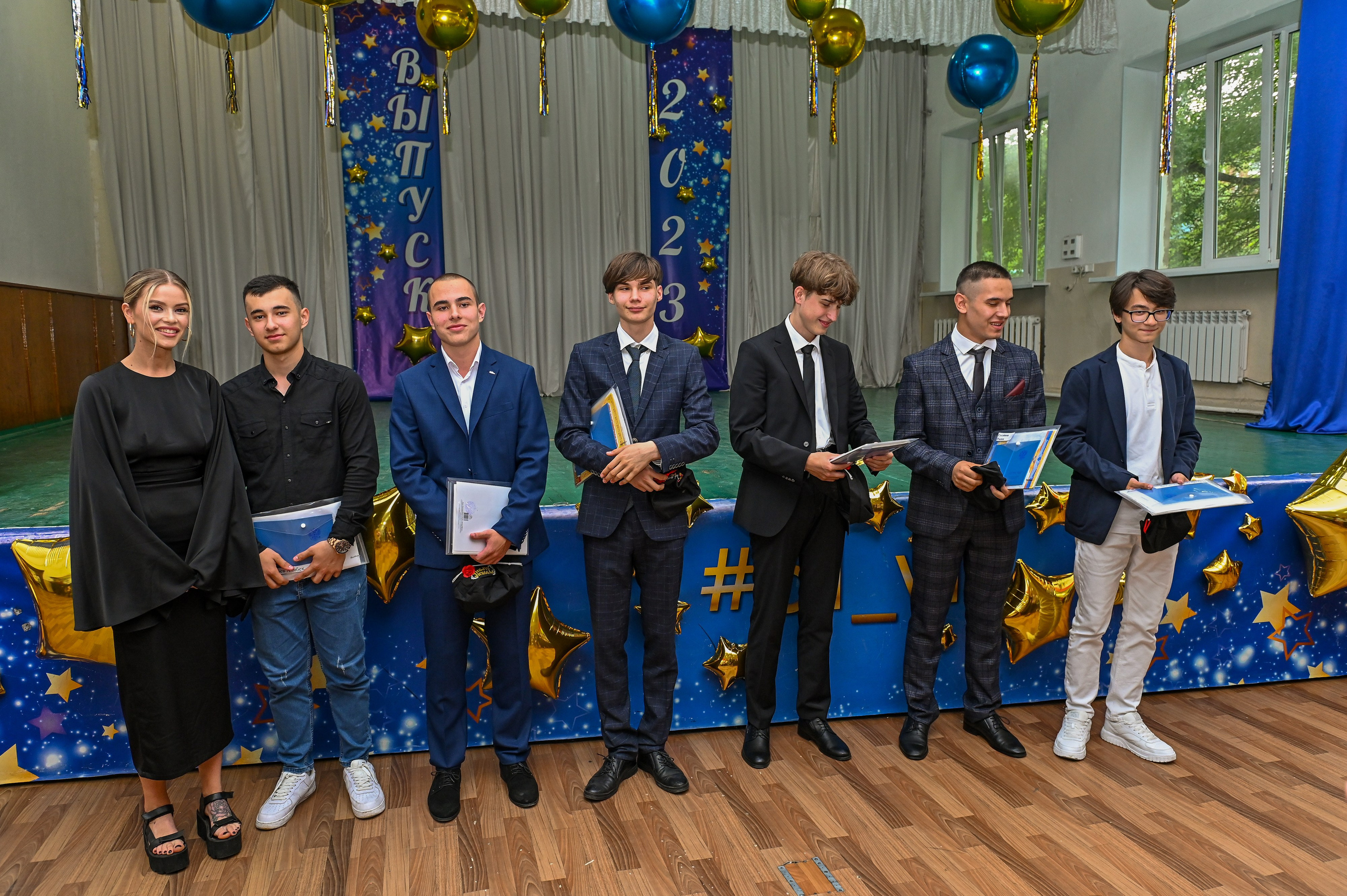 Выпускной 61 школа. Семейный и свадебный фотограф во Владивостоке