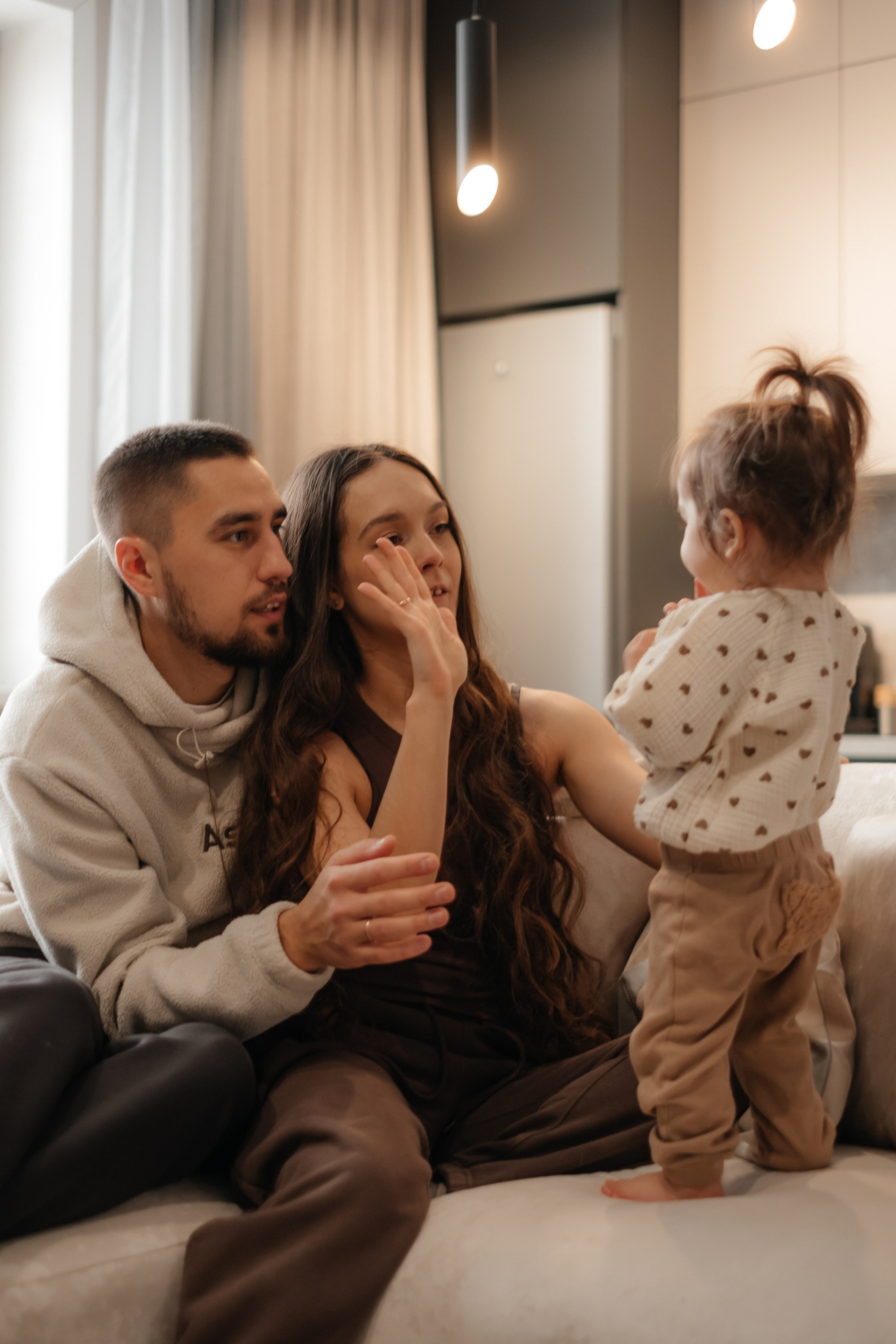 Катя, Саша и Еся | домашняя съемка. Фотограф в Новосибирске Диана Ильиных