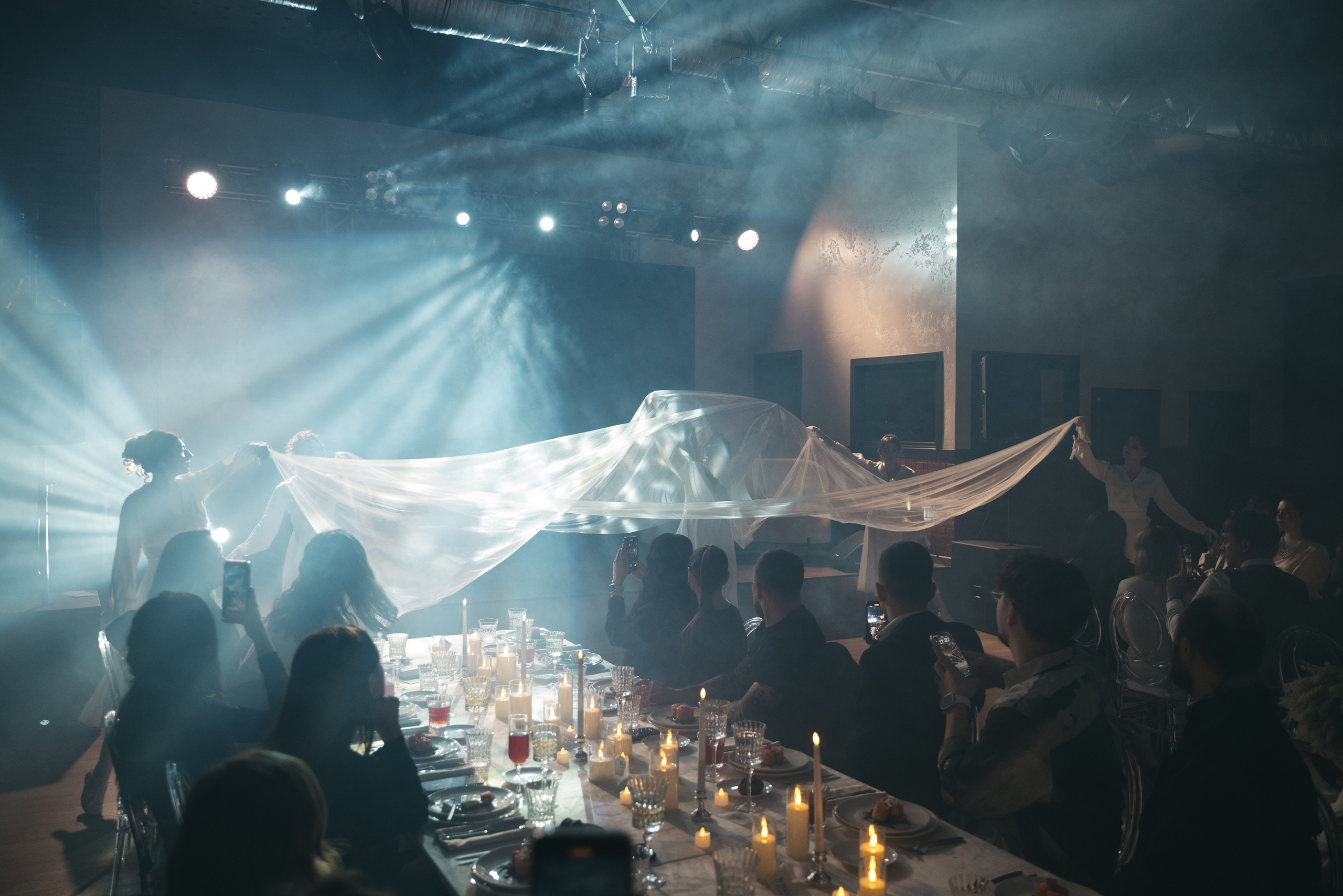 WhiteRoom Pre-wedding. Репортажный и свадебный фотограф в Сургуте