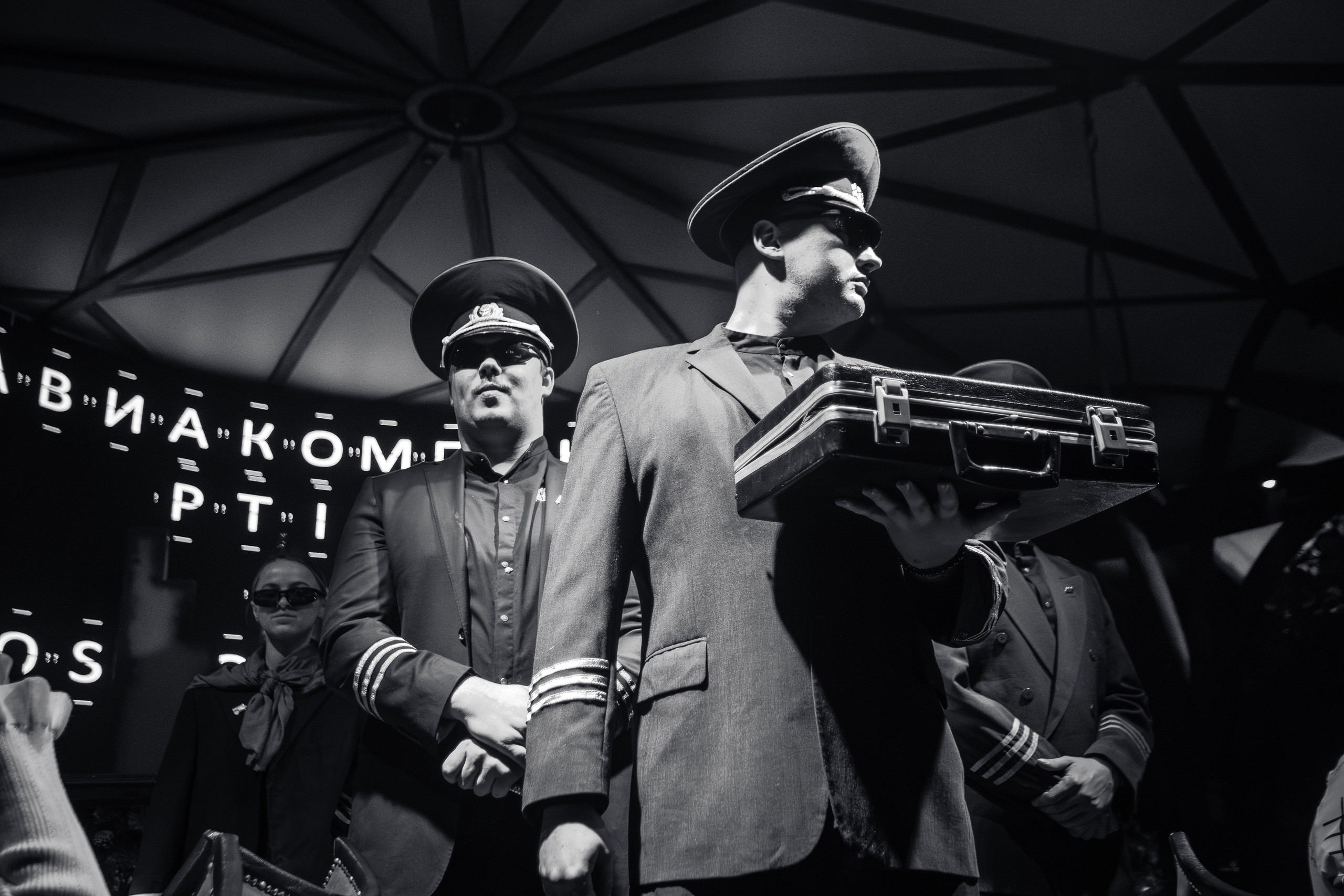 Городской корпоратив в PTIZZA_Ялта_29.12.2025. Аминов Руслан | Фотограф