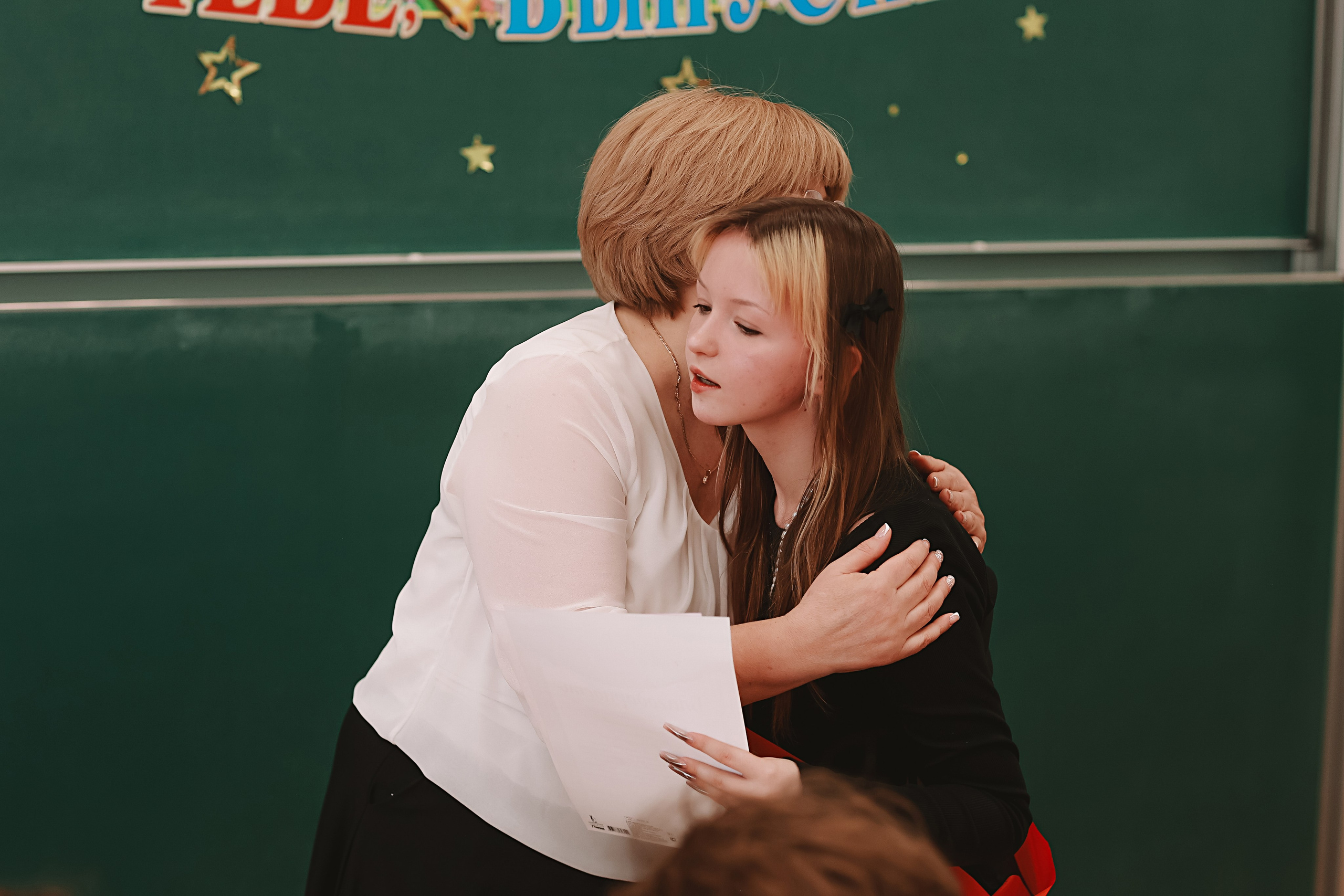 Последний звонок. Семейный фотограф Тюмень, фотограф на роды Салмина Мария