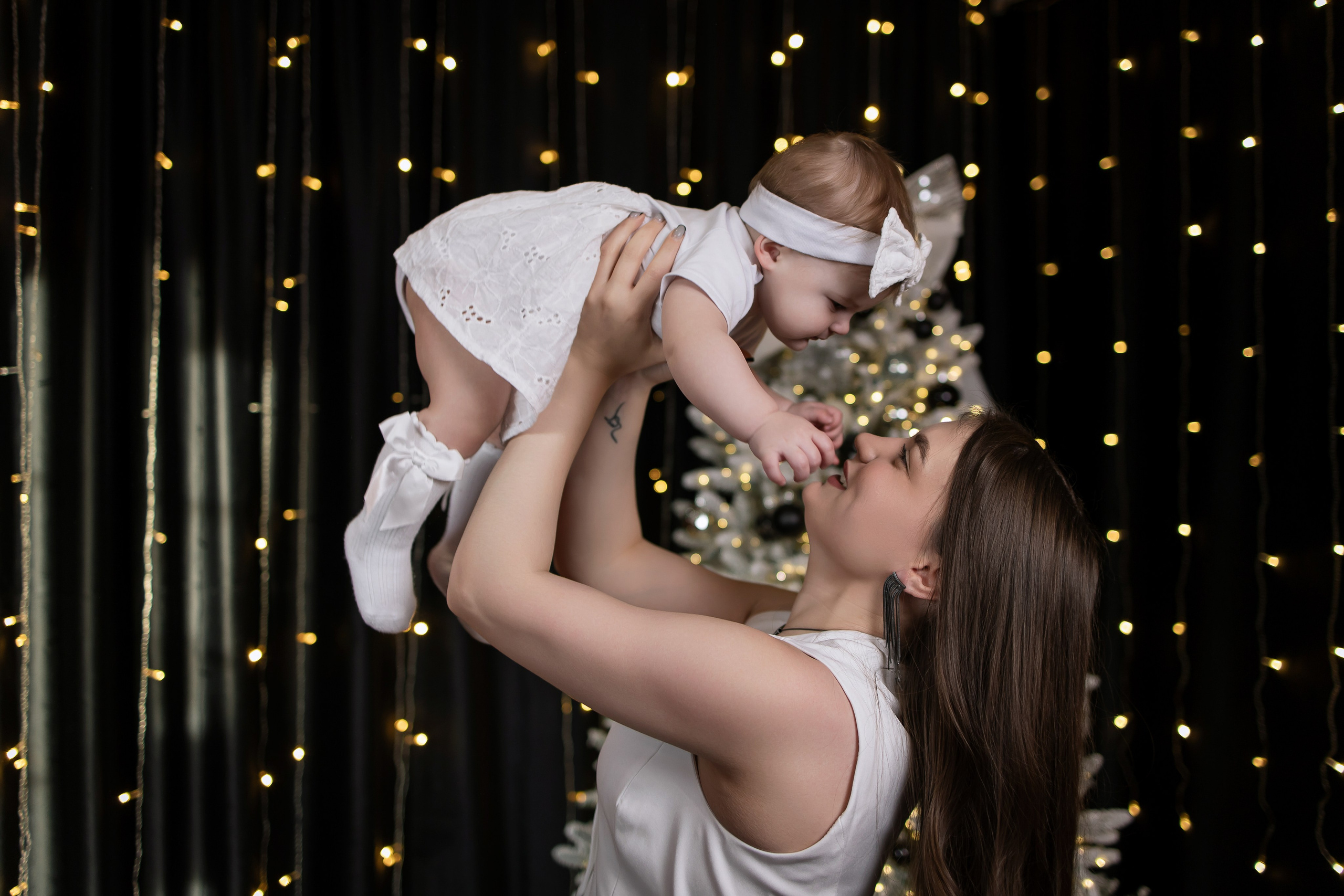 Новый год (декабрь 2024). Свадебный фотограф в Омске Яна Савина