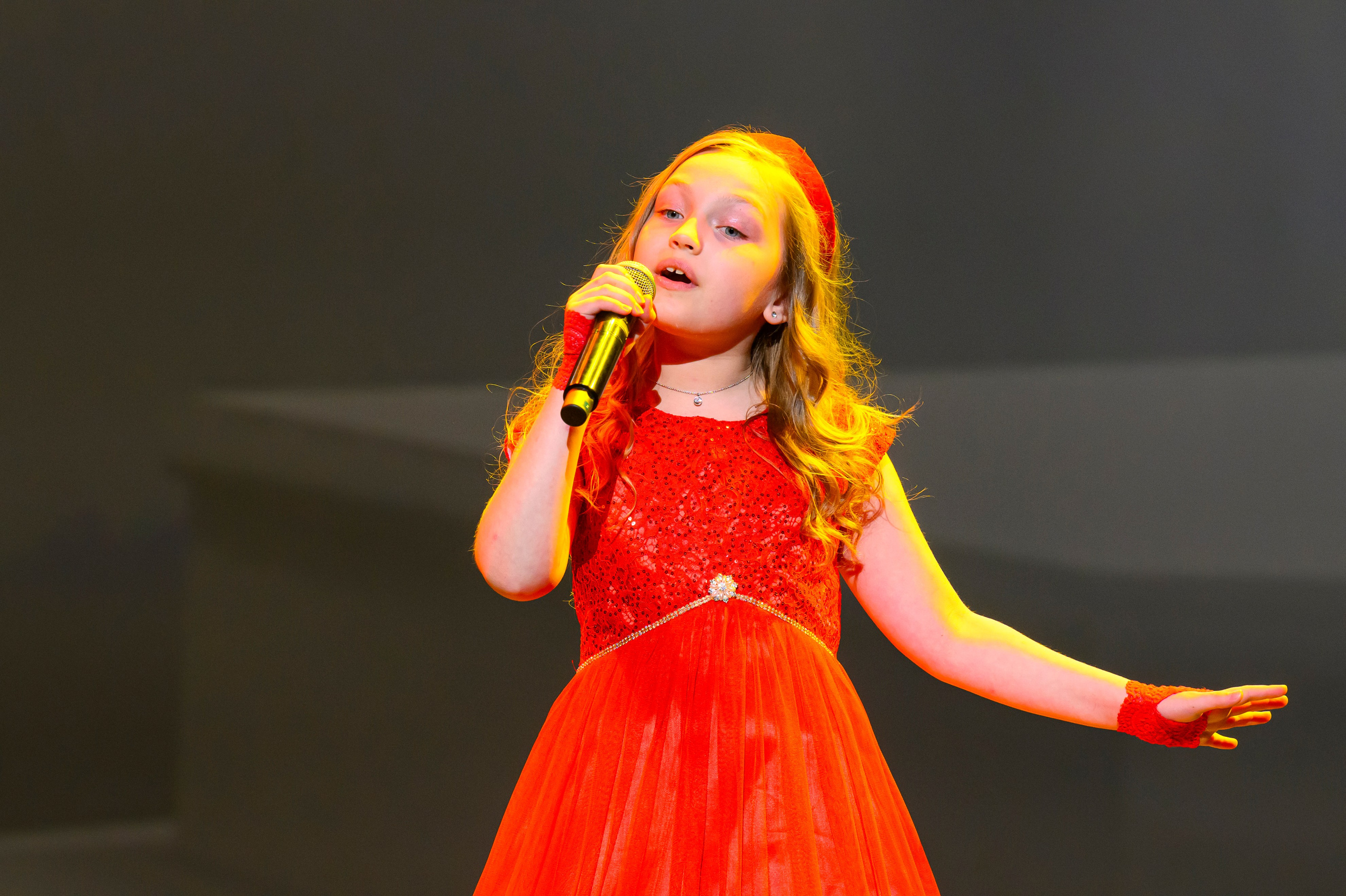 23 апреля, часть 1, БКЗ Октябрьский, г. Санкт-Петербург. Золотое яблочко