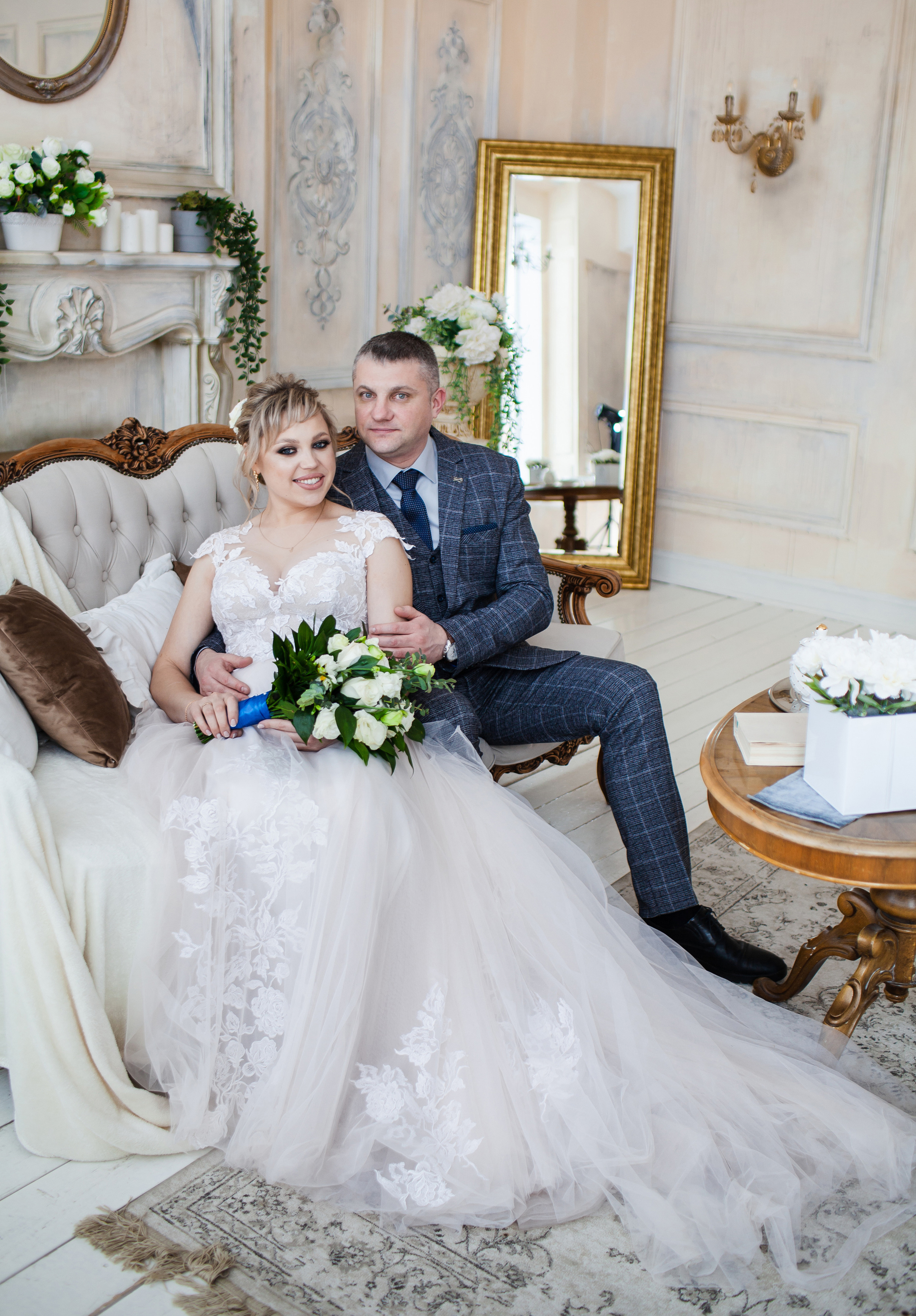 невеста, жених и невеста, костюм жениха, свадебное платье, фотограф Елизавета Сорокина, свадебный фотограф, фотограф на свадьбу, свадебный фотограф спб, фотограф на свадьбу спб, свадебный фотограф в санкт-петербурге, регистрация брака,свадебная фотосессия, фотостудия для свадьбы, образ невесты, свадебная прическа спб, свадебный макияж спб