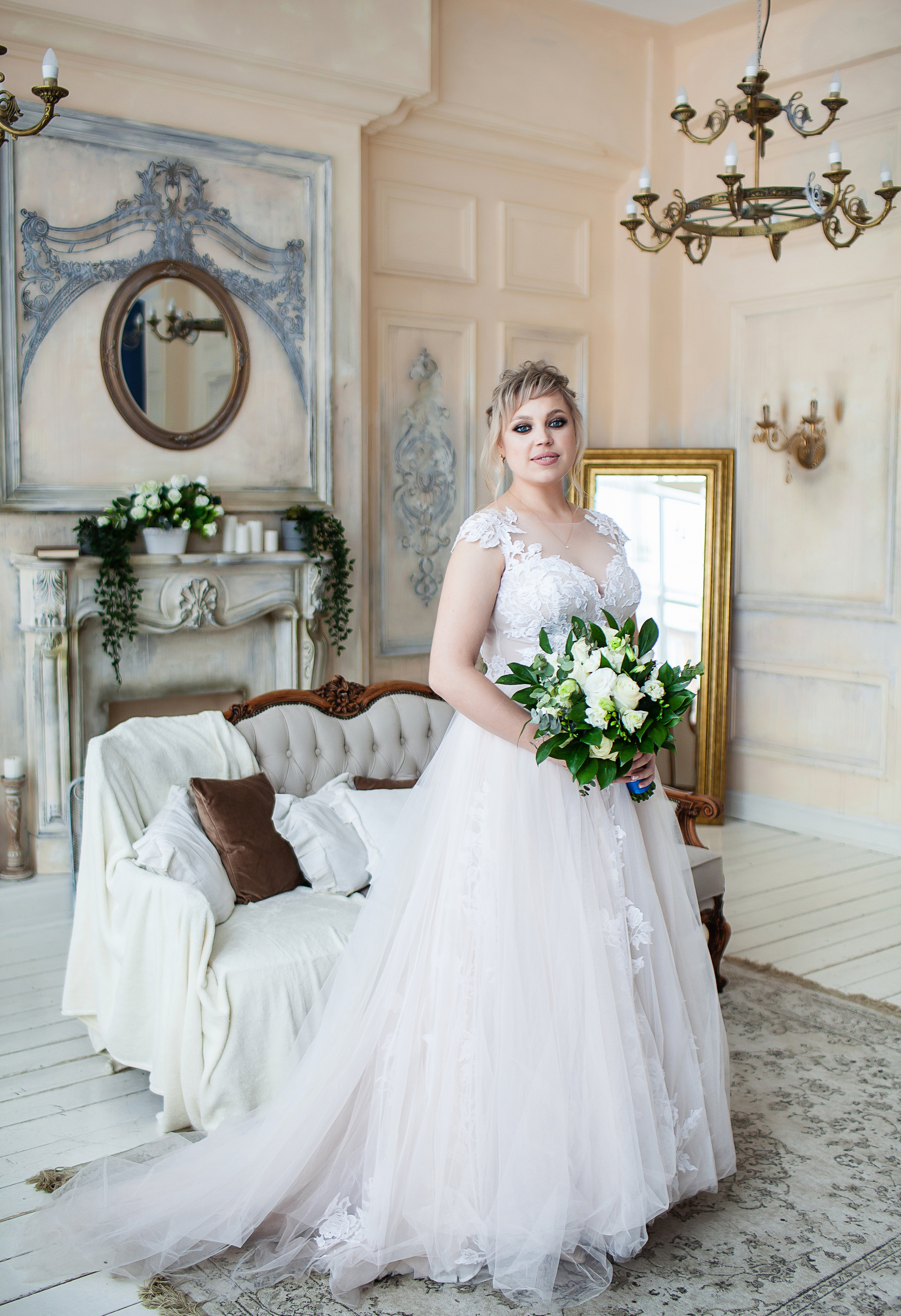 невеста, свадебное платье, фотограф Елизавета Сорокина, свадебный фотограф, фотограф на свадьбу, свадебный фотограф спб, фотограф на свадьбу спб, свадебный фотограф в санкт-петербурге, регистрация брака,свадебная фотосессия, фотостудия для свадьбы, образ невесты, свадебная прическа спб, свадебный макияж спб, сборы невесты, фотосессия сборов невесты