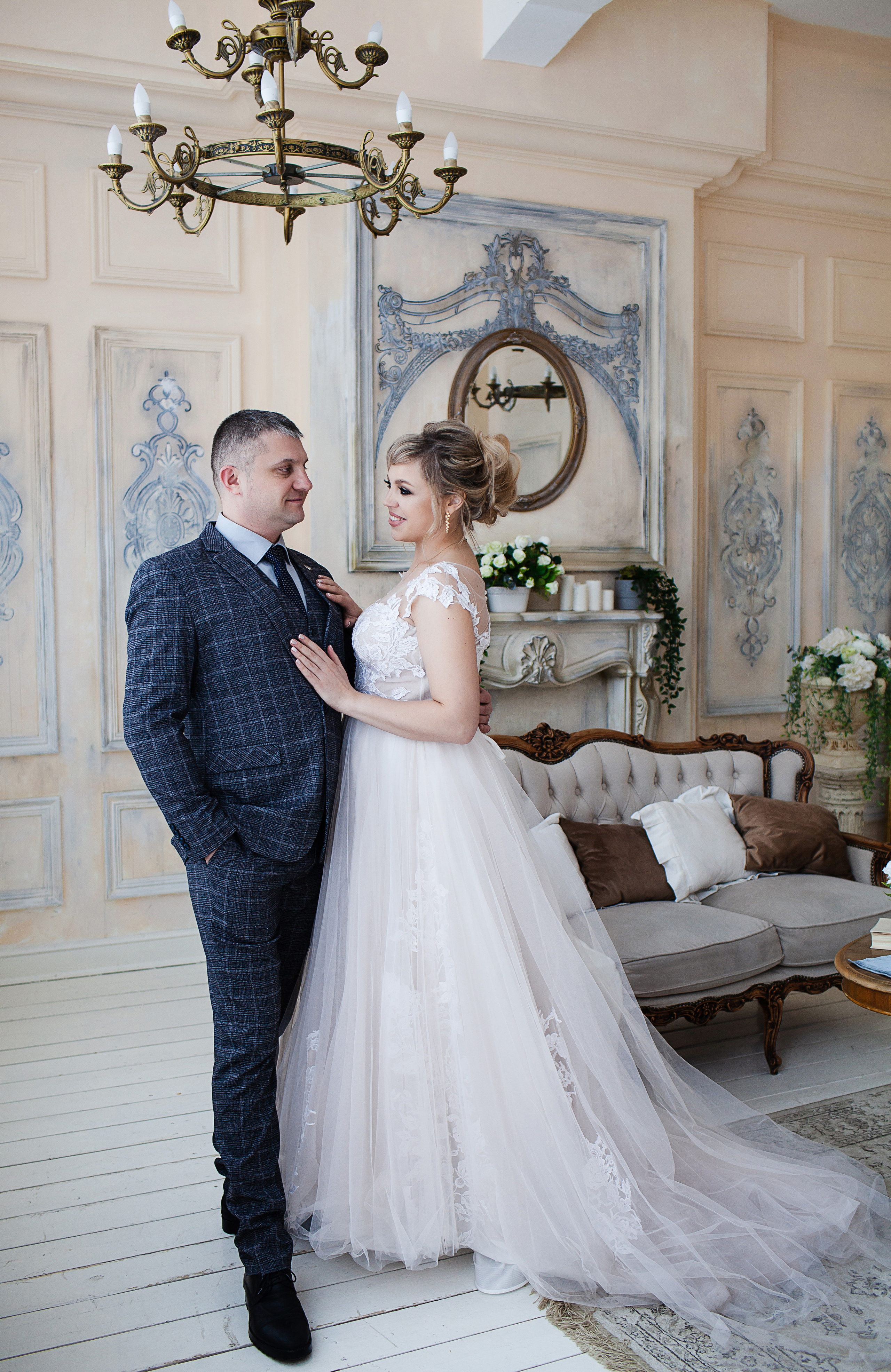 невеста, жених и невеста, костюм жениха, свадебное платье, фотограф Елизавета Сорокина, свадебный фотограф, фотограф на свадьбу, свадебный фотограф спб, фотограф на свадьбу спб, свадебный фотограф в санкт-петербурге, регистрация брака,свадебная фотосессия, фотостудия для свадьбы, образ невесты, свадебная прическа спб, свадебный макияж спб