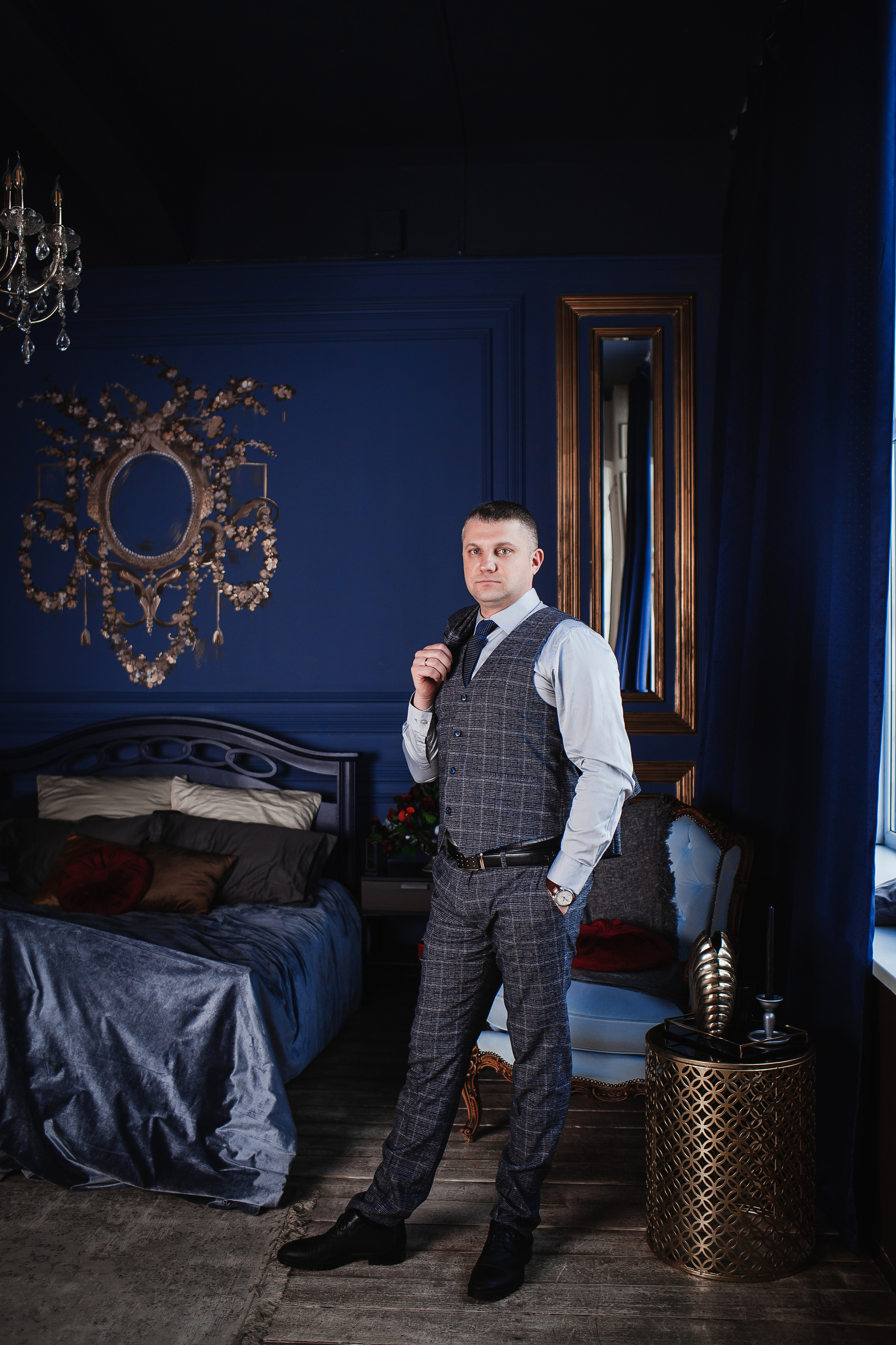  жених и невеста, костюм жениха, фотограф Елизавета Сорокина, свадебный фотограф, фотограф на свадьбу, свадебный фотограф спб, фотограф на свадьбу спб, свадебный фотограф в санкт-петербурге, регистрация брака, свадебная фотосессия, фотостудия для свадьбы, свадебная прическа спб, сборы жениха
