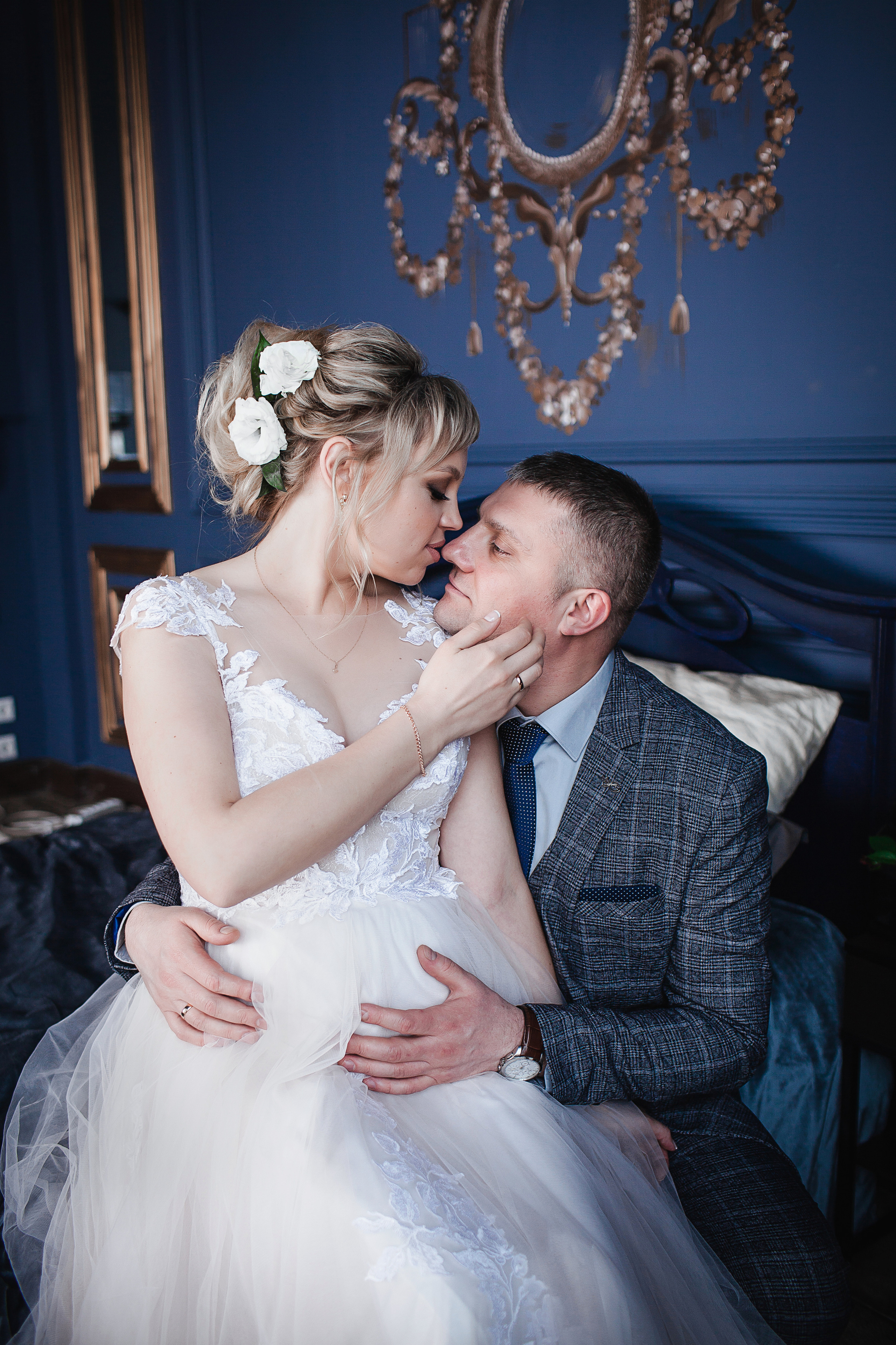 невеста, жених и невеста, костюм жениха, свадебное платье, фотограф Елизавета Сорокина, свадебный фотограф, фотограф на свадьбу, свадебный фотограф спб, фотограф на свадьбу спб, свадебный фотограф в санкт-петербурге, регистрация брака,свадебная фотосессия, фотостудия для свадьбы, образ невесты, свадебная прическа спб, свадебный макияж спб