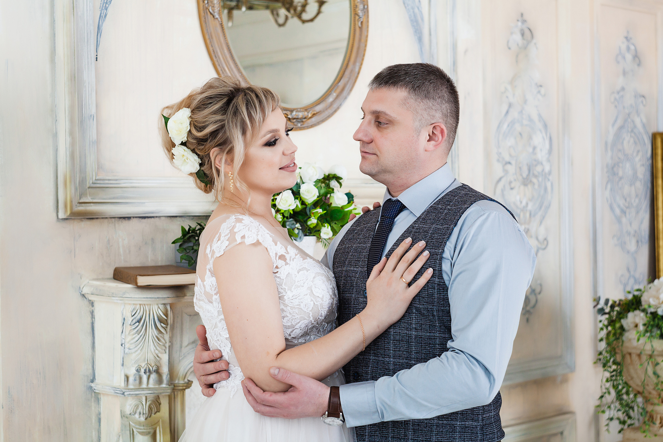 невеста, жених и невеста, костюм жениха, свадебное платье, фотограф Елизавета Сорокина, свадебный фотограф, фотограф на свадьбу, свадебный фотограф спб, фотограф на свадьбу спб, свадебный фотограф в санкт-петербурге, регистрация брака,свадебная фотосессия, фотостудия для свадьбы, образ невесты, свадебная прическа спб, свадебный макияж спб