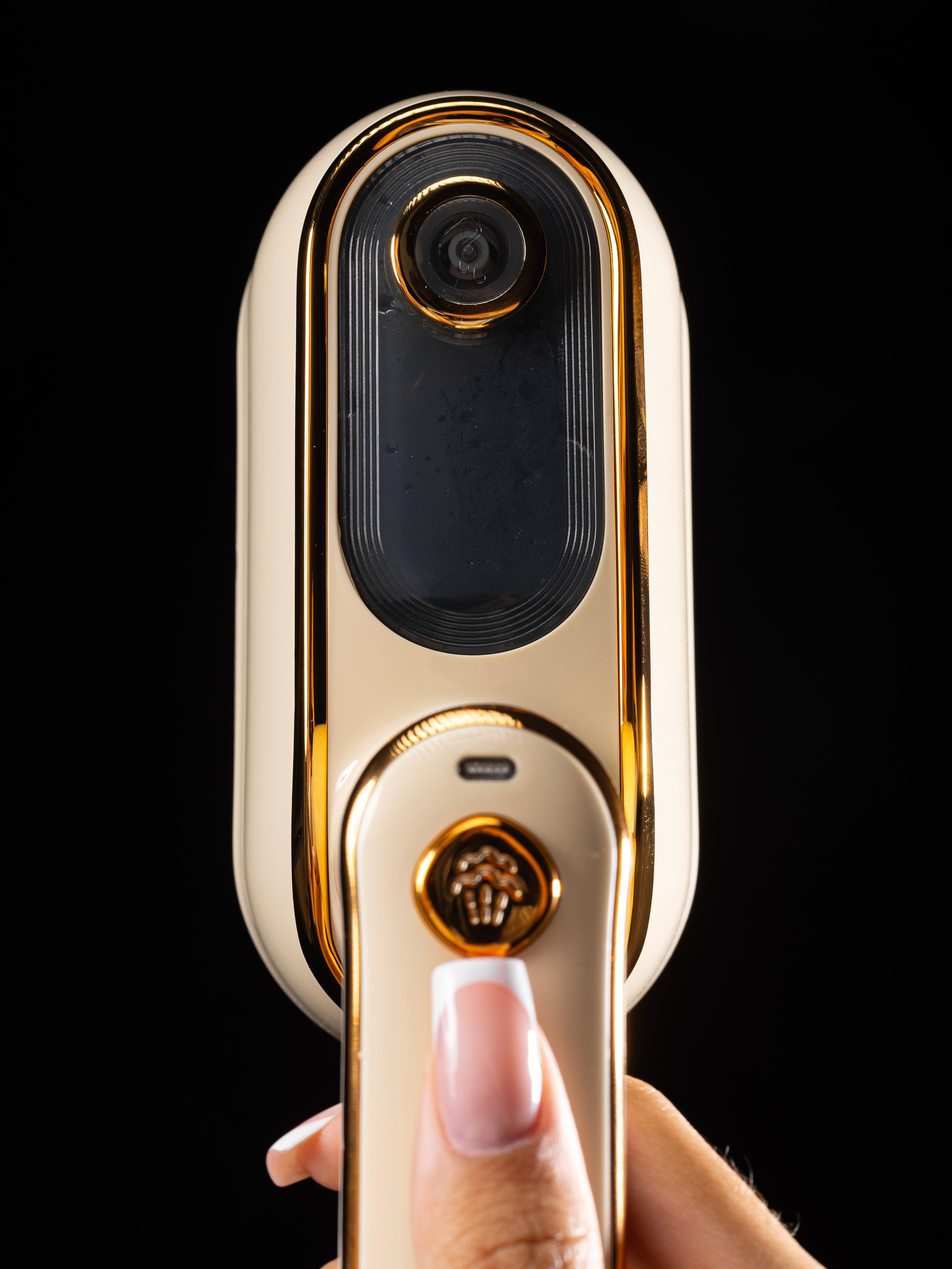 Предметная съемка мини отпаривателя. Фото для маркетплейсов в самых сочных локациях города Сочи