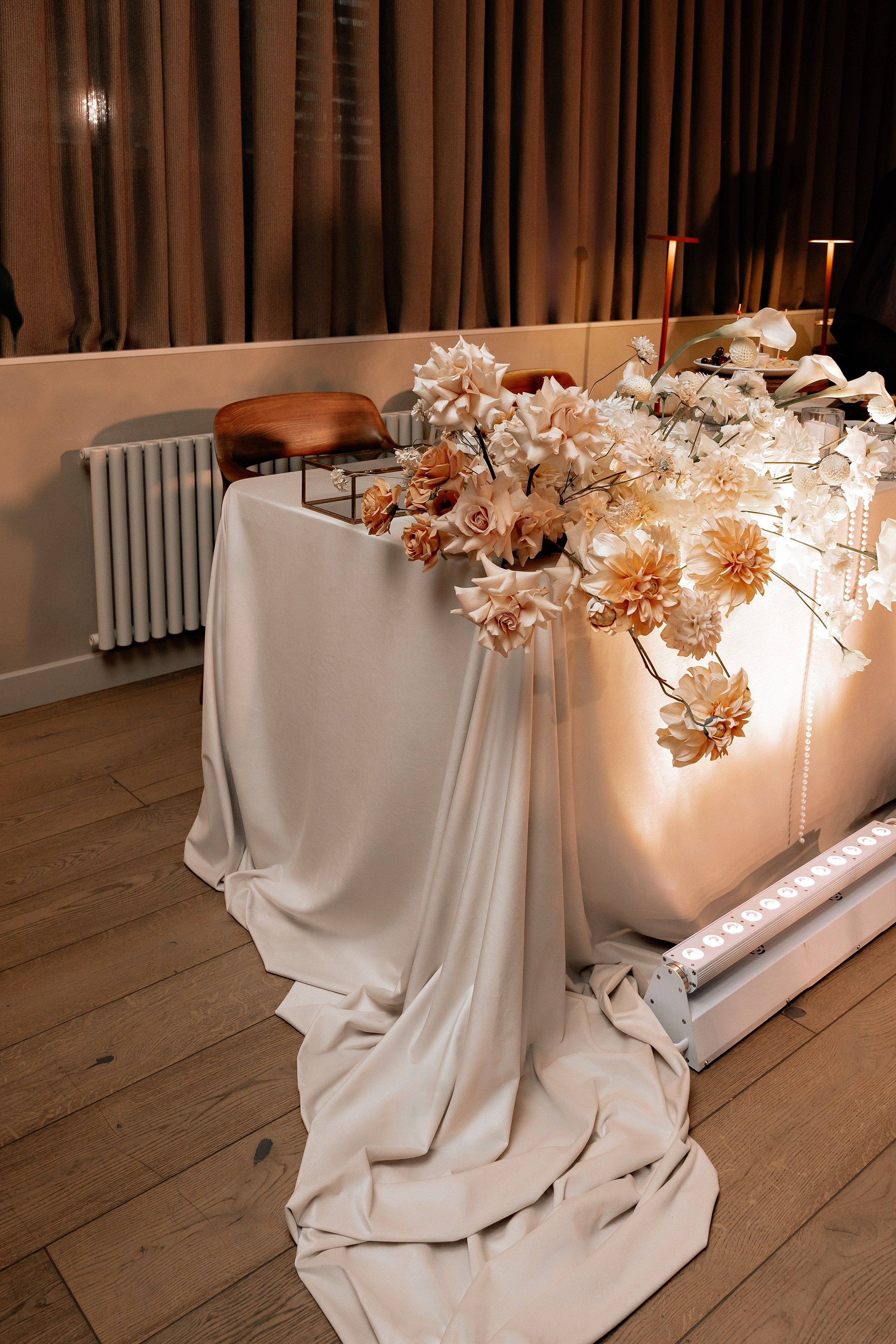 Свадьба «Парк Горького» Артём-Юлия. Свадебный/Портретный фотограф снимаю в Москве