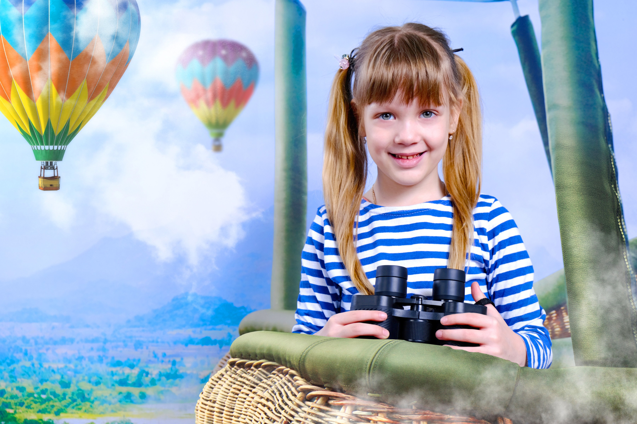 На самокате. ФотоАрт