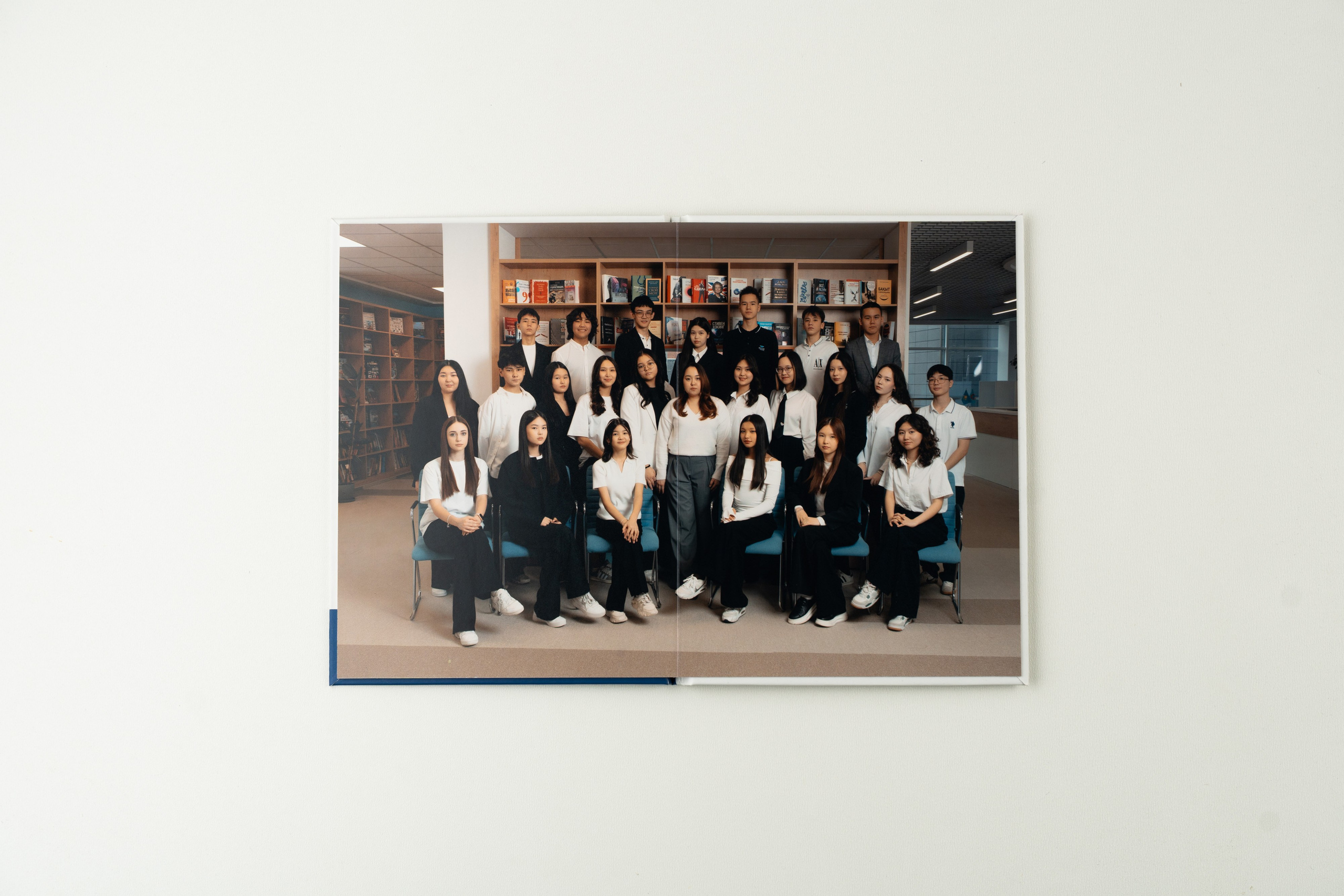 Эконом. Выпускные альбомы в Нур-Султане (Астана) и по всему Казахстану