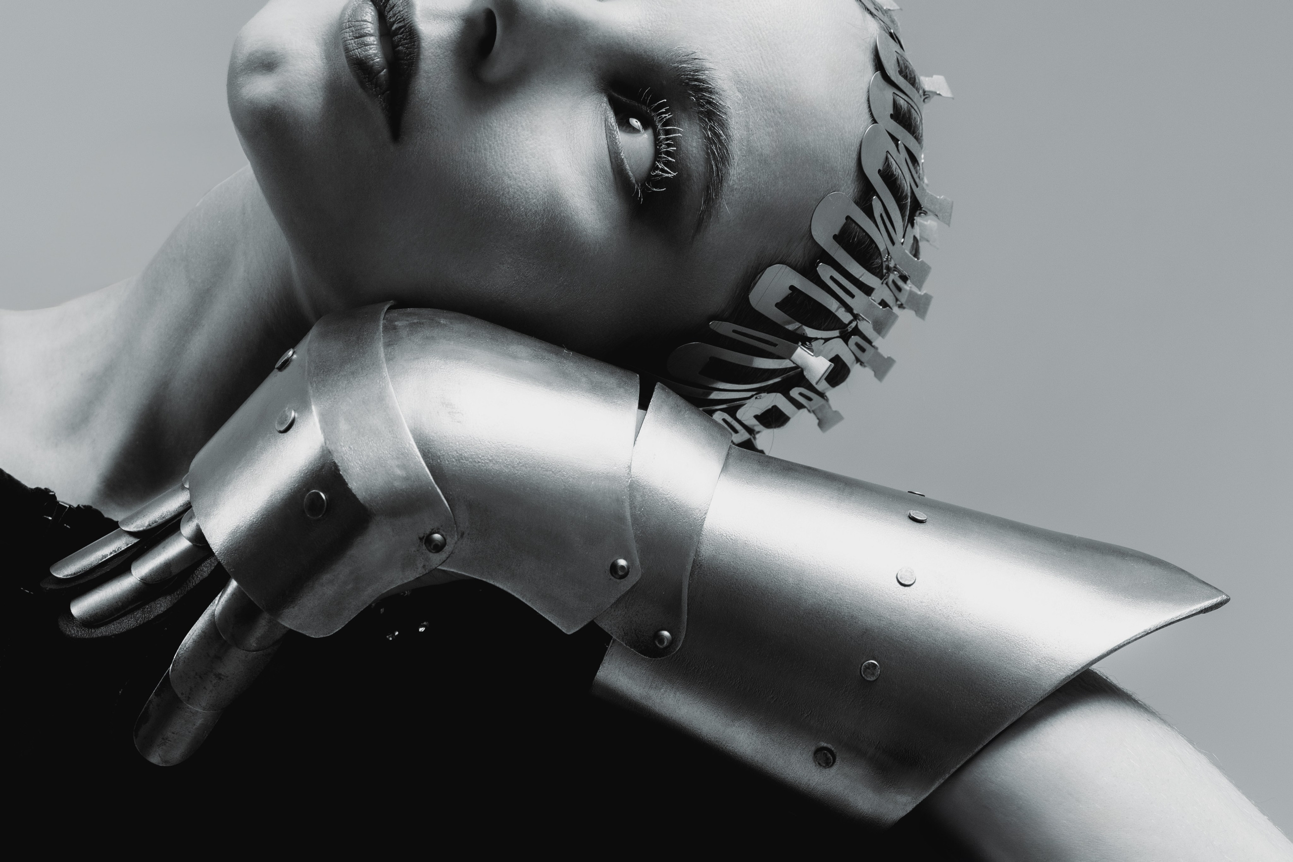 Beauty in Armor. Fashion Фотограф в СПб Yana Kochkina