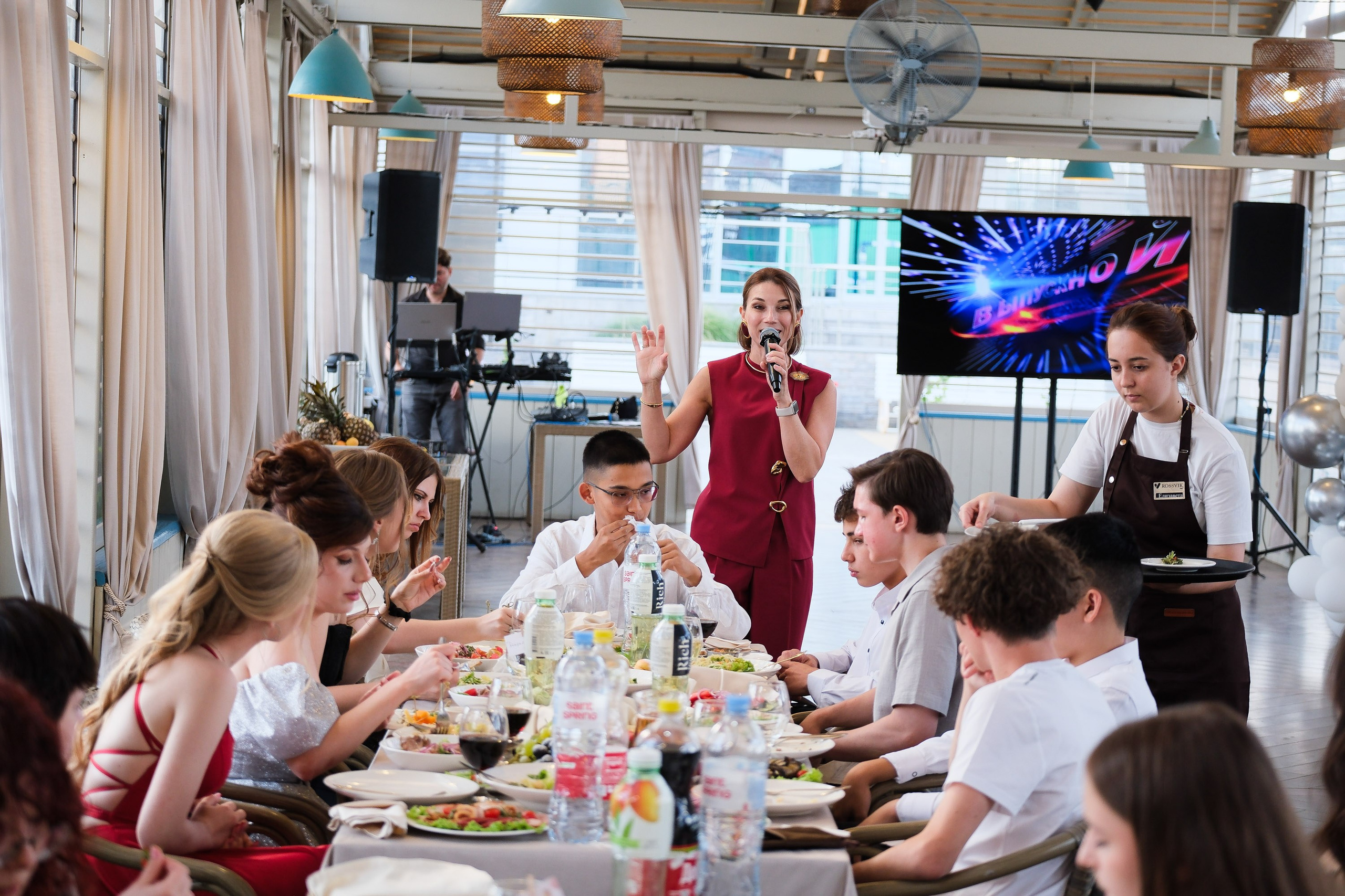 9 Класс Выпускной. Фотограф Анатолий Деникин