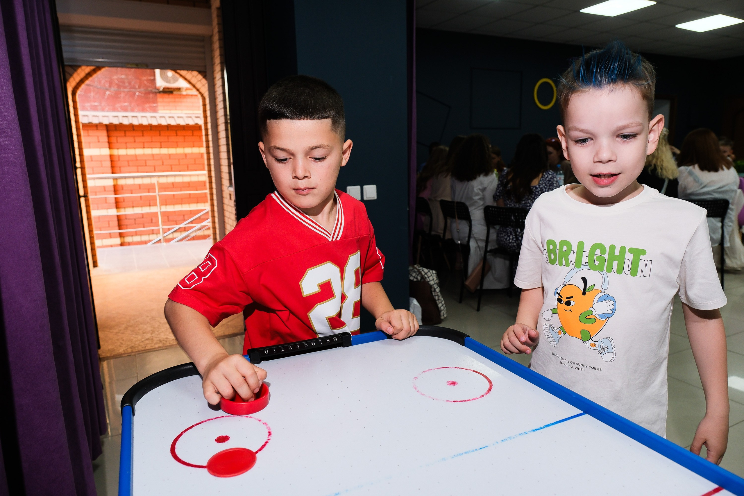 Детский сад. Выпуск. Вечер. Фотограф Анатолий Деникин