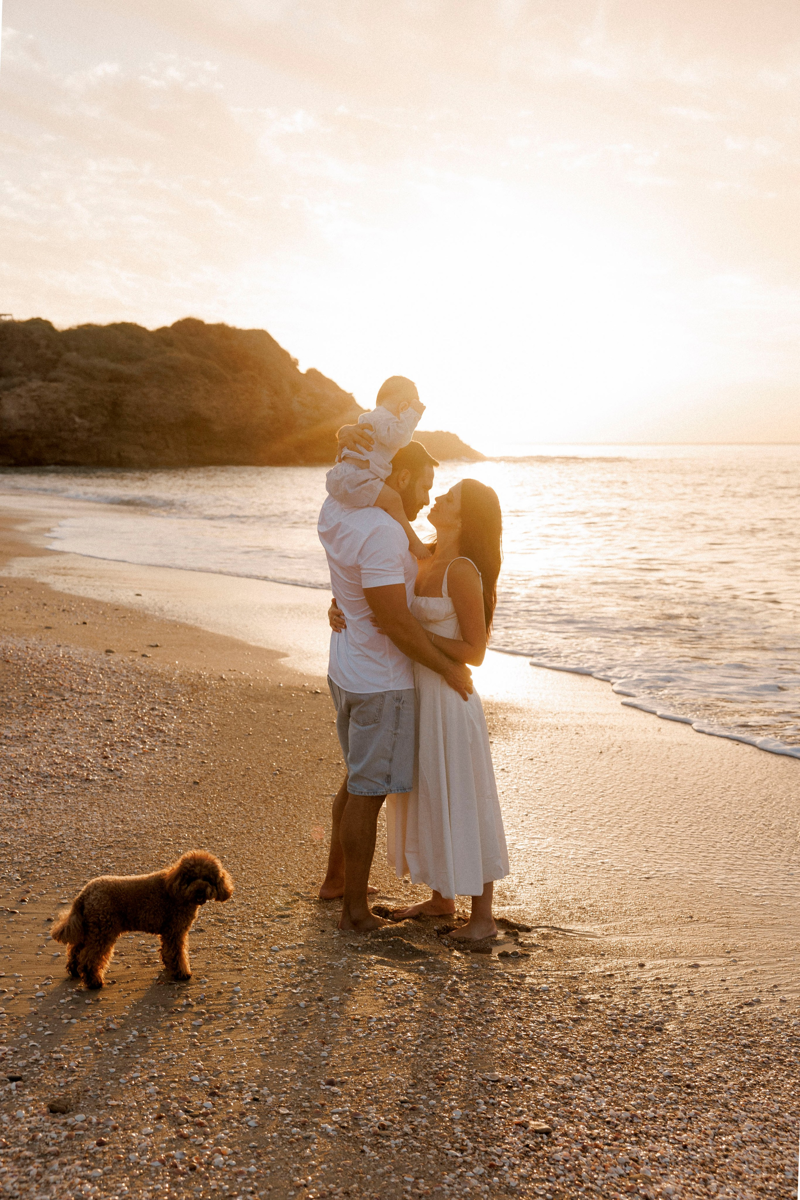 First year family photos near the sea. Главная